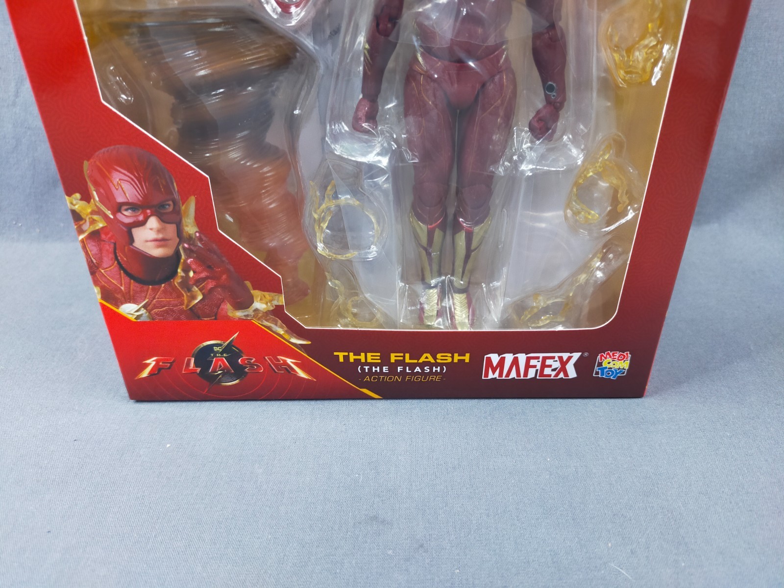MAFEX No.271 MAFEX THE FLASH (The Flash) Medicom Toy Japan NEW