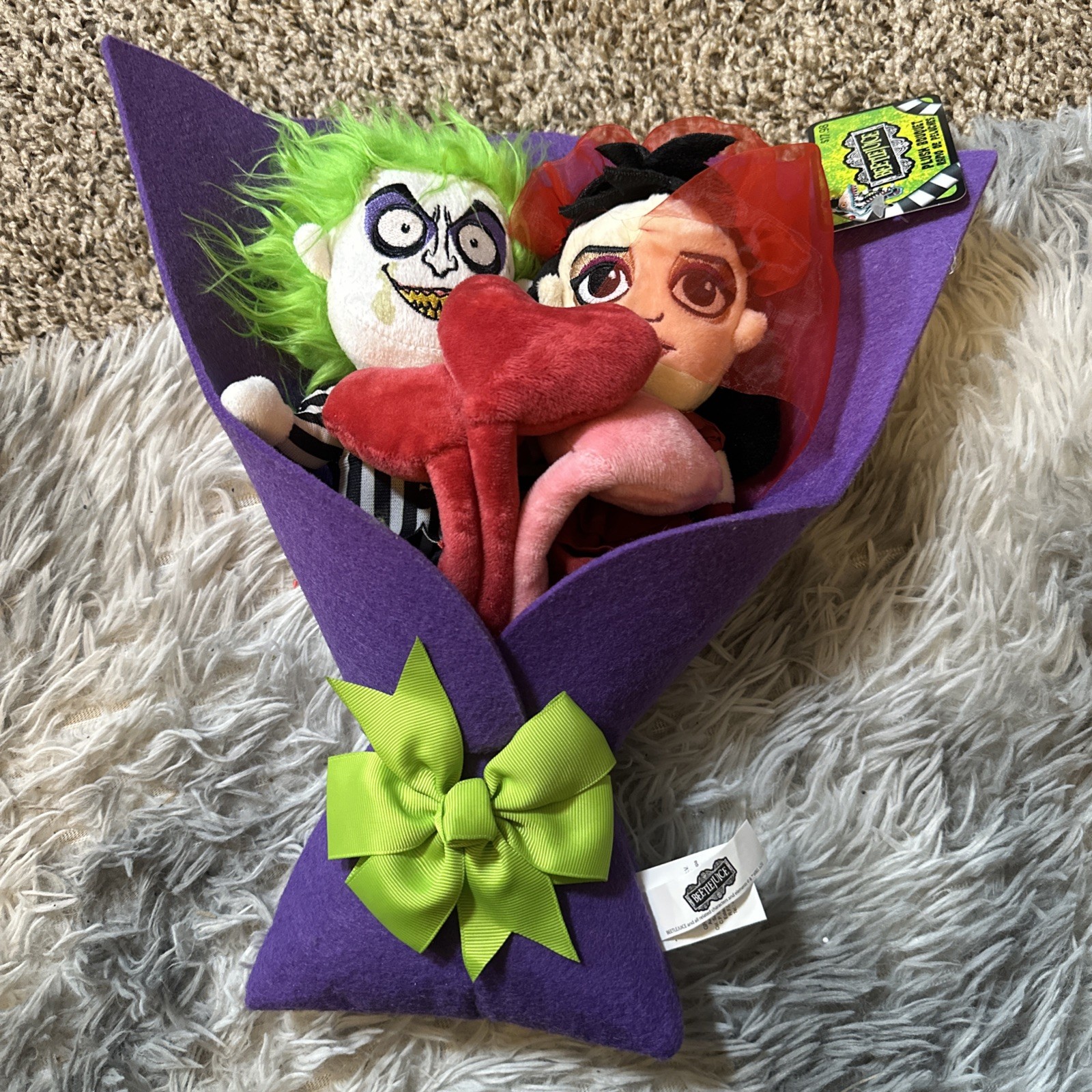 BEETLEJUICE & LYDIA Valentine&rsquo;s Day 13&Prime; Plush Bouquet Brand New With Tag