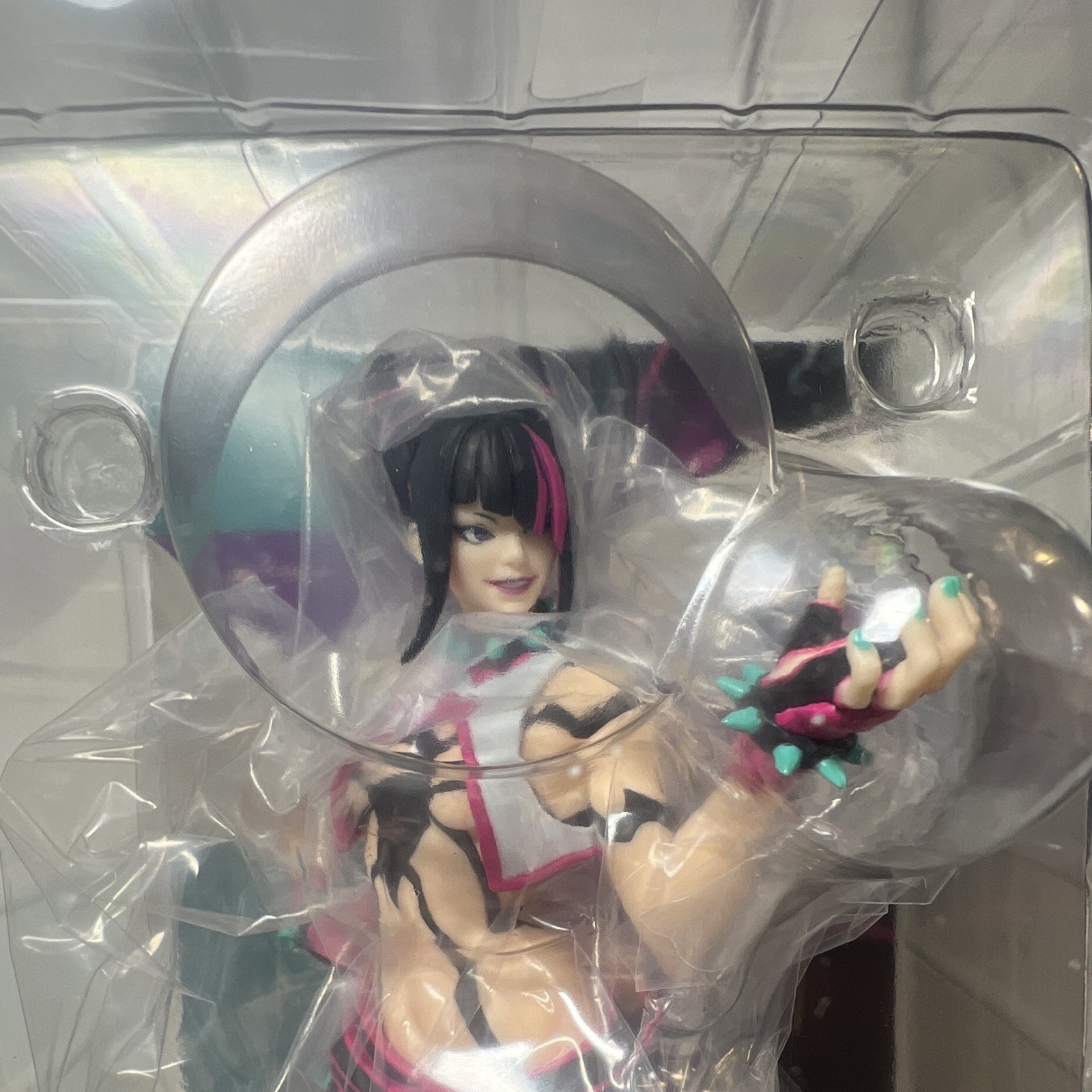 POP UP PARADE NEW Juri Street Fighter PVC/ABS Figure Boxed authentic