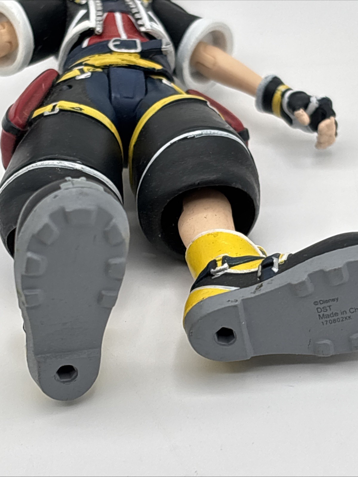 Kingdom Hearts Sora Multicolor Action Figure Video Game Plastic Toy *no key*