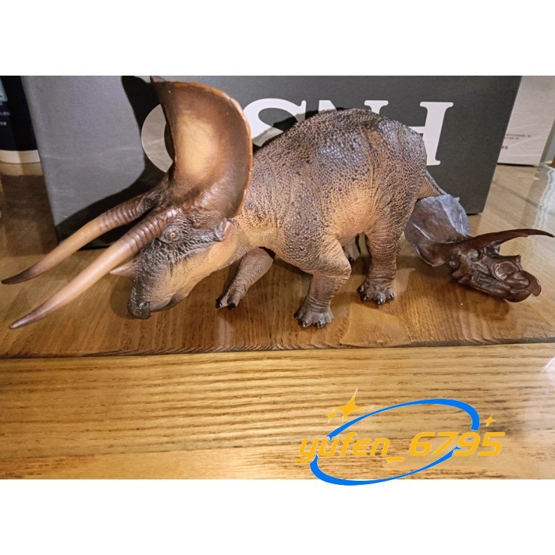 PNSO 1/35 New Version Triceratops Model Adult Children Toys Gift Dinosaur Figure