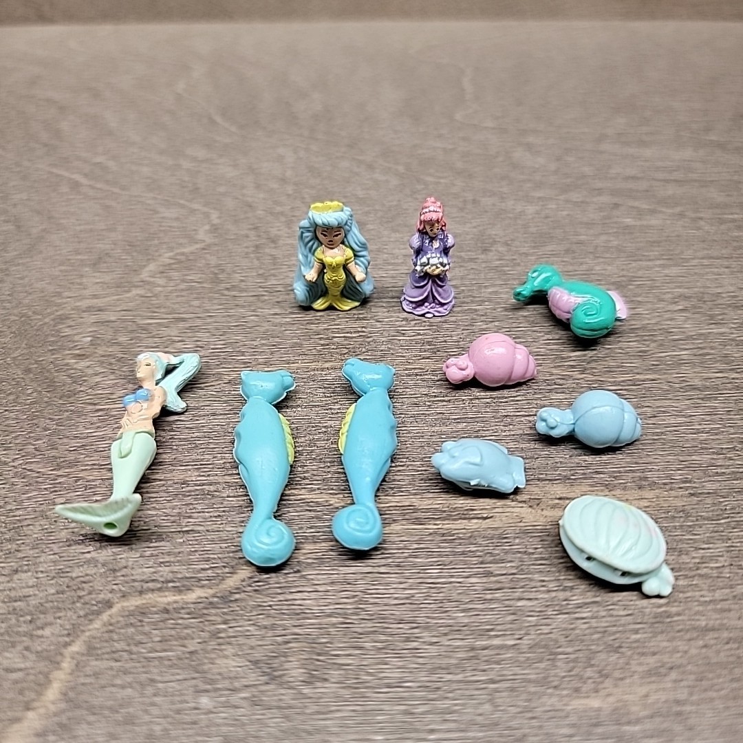 Vintage Trendmasters Mini Figures Lot Princess Mermaids Seahorse Clam Fish