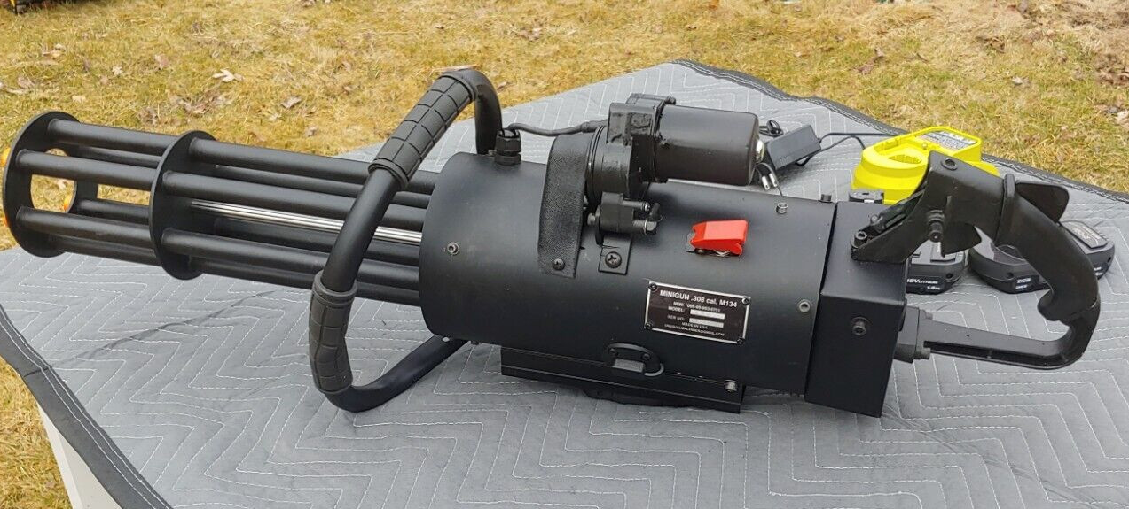HAND HELD, 18V POWERED M134 Chaingun FANTASY Minigun
