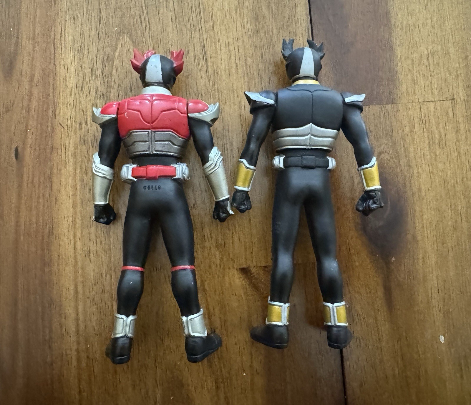 Kamen rider Agito Sofubi Lot 2 Forms Shining Form Ground Form