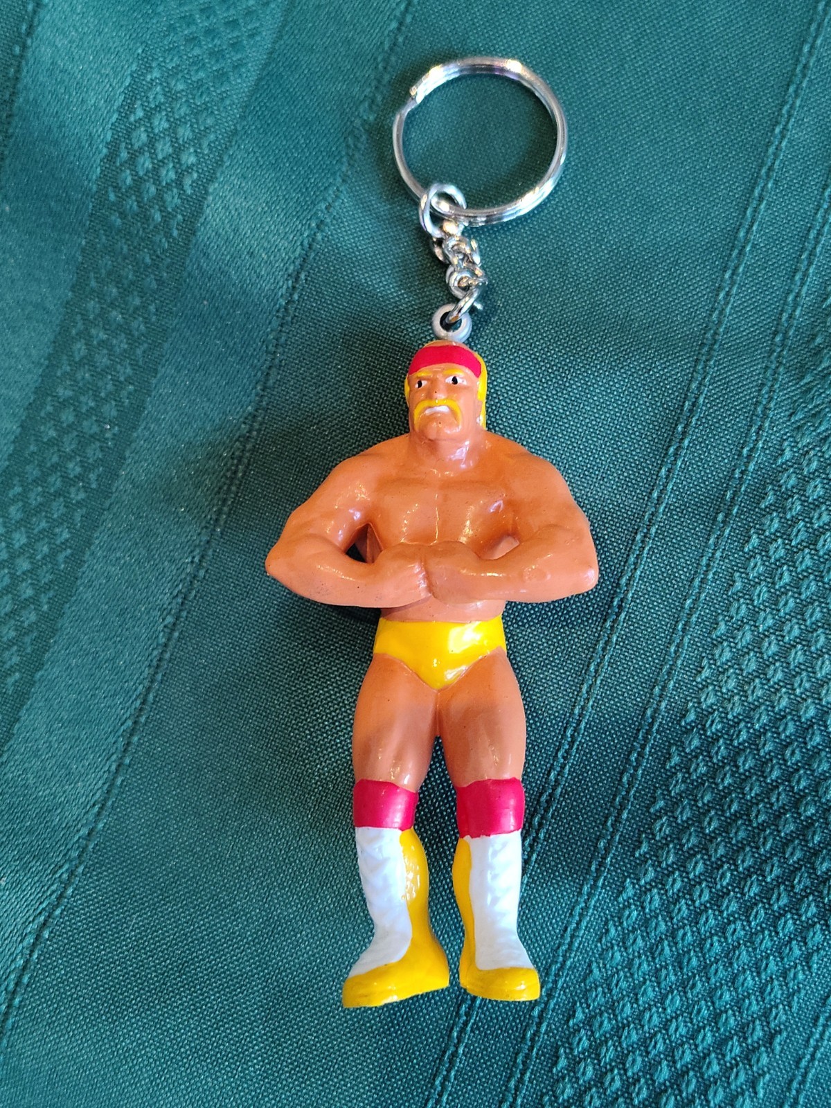 1990 Titan Sports Inc. Hulk Hogan Keychain New 3 1/4&Prime;