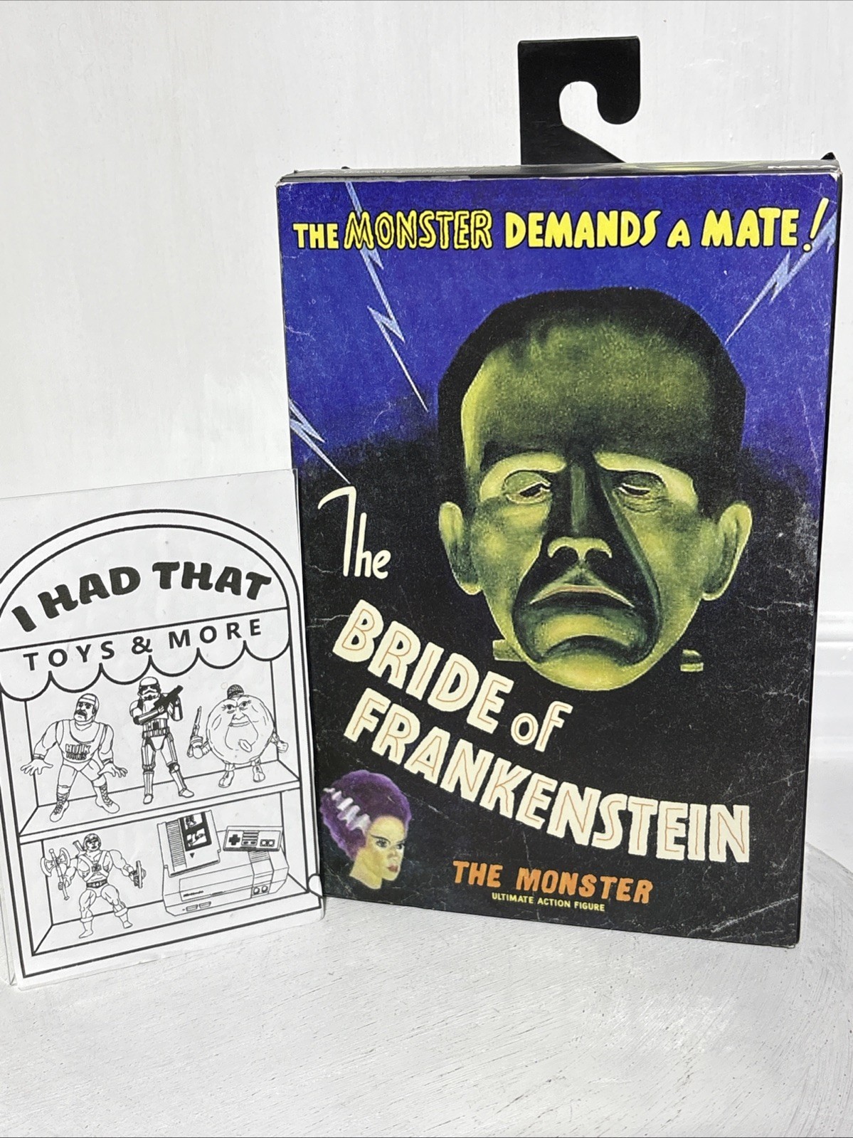 NECA The Bride of Frankenstein The Monster Ultimate Figure Universal Monsters