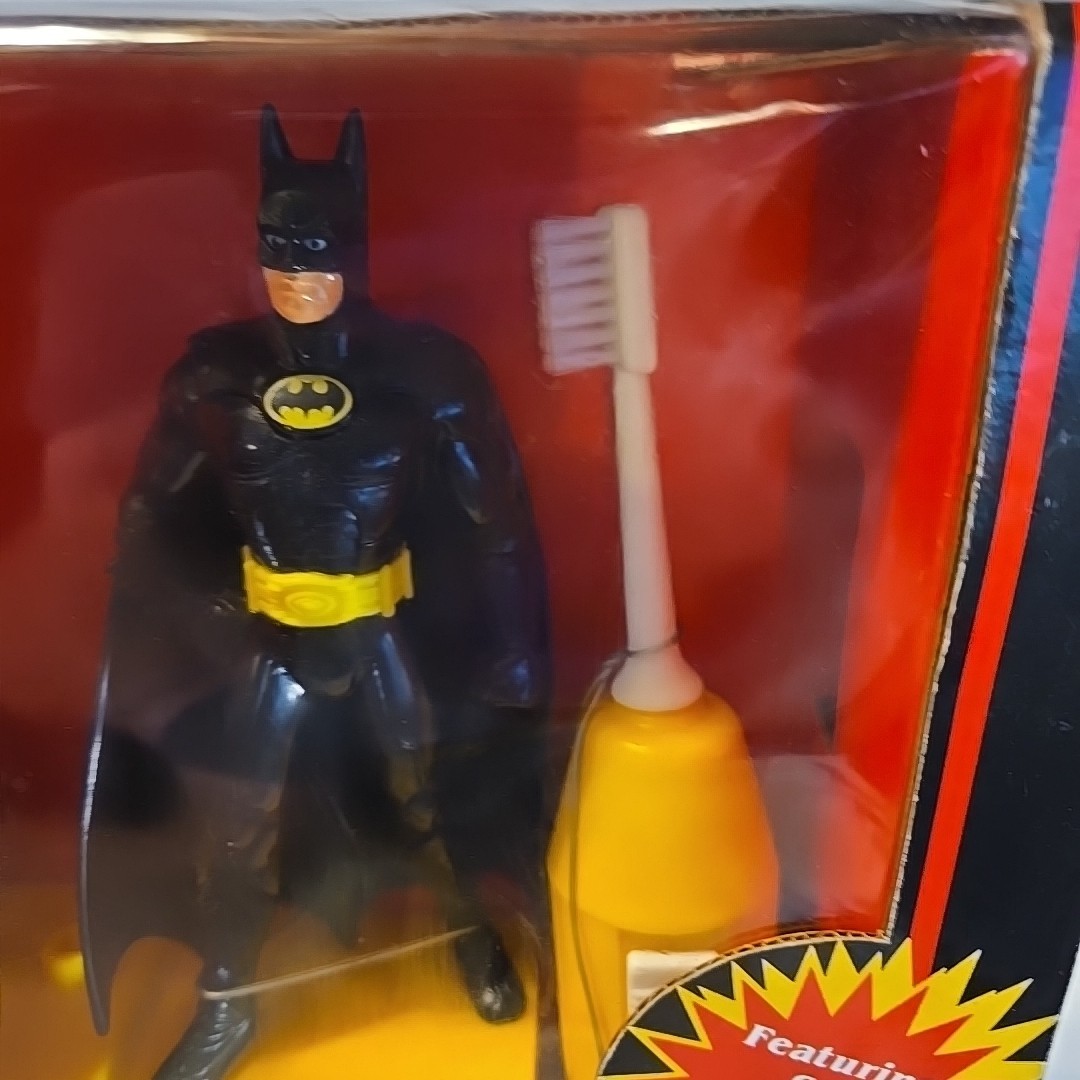 JANEX NEW Batman Returns Battery Powered Talking Toothbrush /Stand Vintage