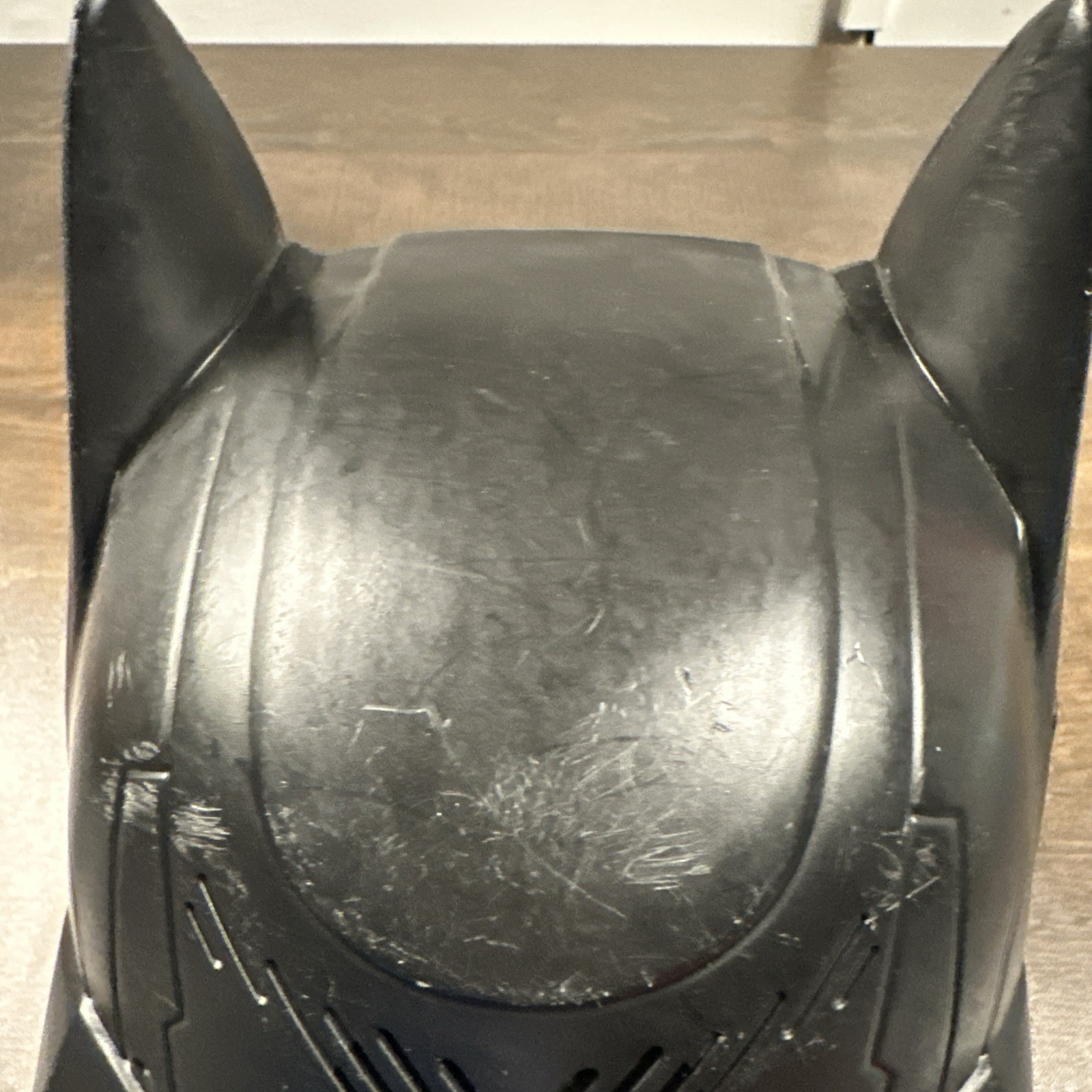 Batman Bat Tech Voice Changing Mask Blue Light Up Eyes 15+ Phrases & Sounds A4