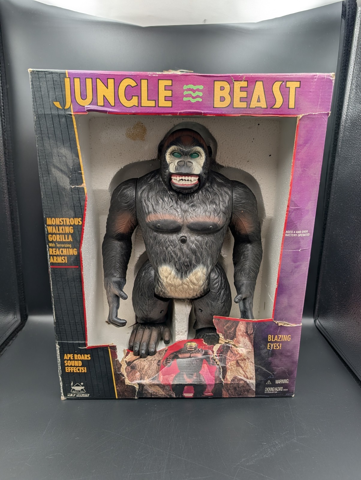 Vintage Jungle Beast Battery Operated King Kong 14&Prime; Gorilla w/ box Not working