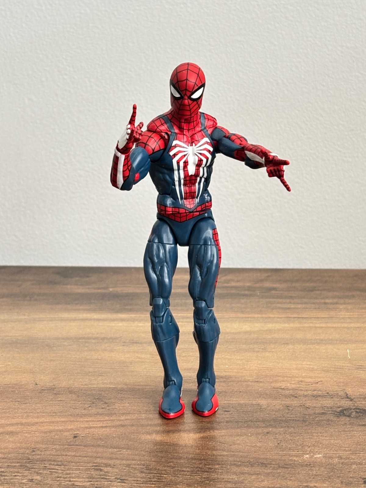Marvel Gamerverse Articulated PETER PARKER SPIDER-MAN Action Figure 2016 Hasbro