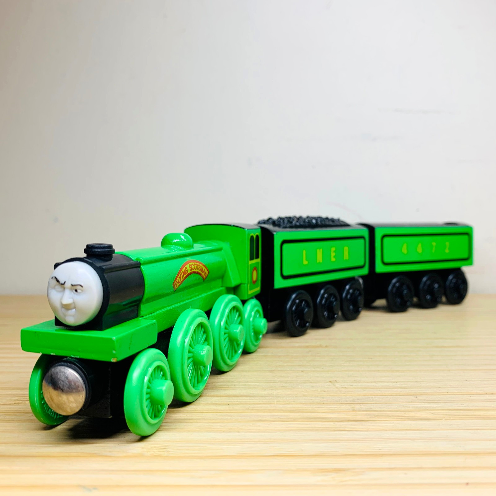 Flying Scotsman – Thomas the Tank Engine & Friends Wooden Railway Magnet Trains