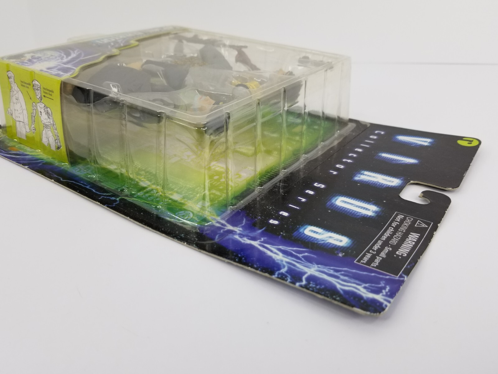 VIRUS Collector Series CAPTAIN EVERTON Action Figure