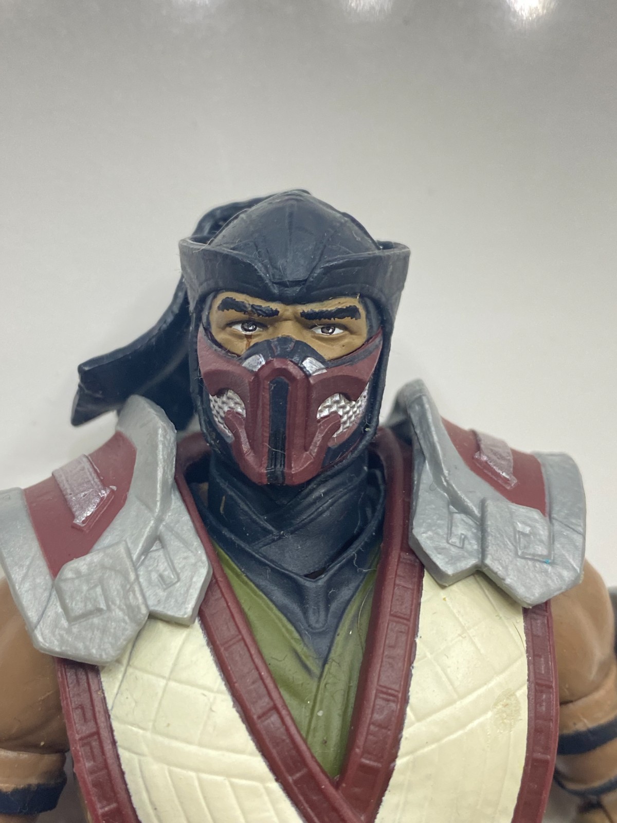 McFarlane Mortal Kombat 7 Inch Action Figure Sub Zero LOOSE INCOMPLETE