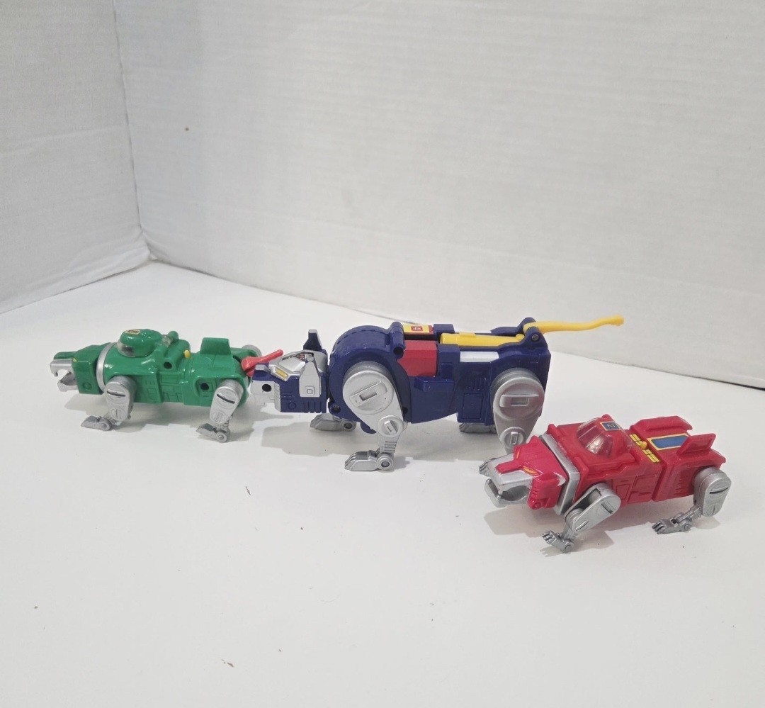Voltron Mighty Lion Force Third Dimension Red, Green & Blue Lions Lot 1998