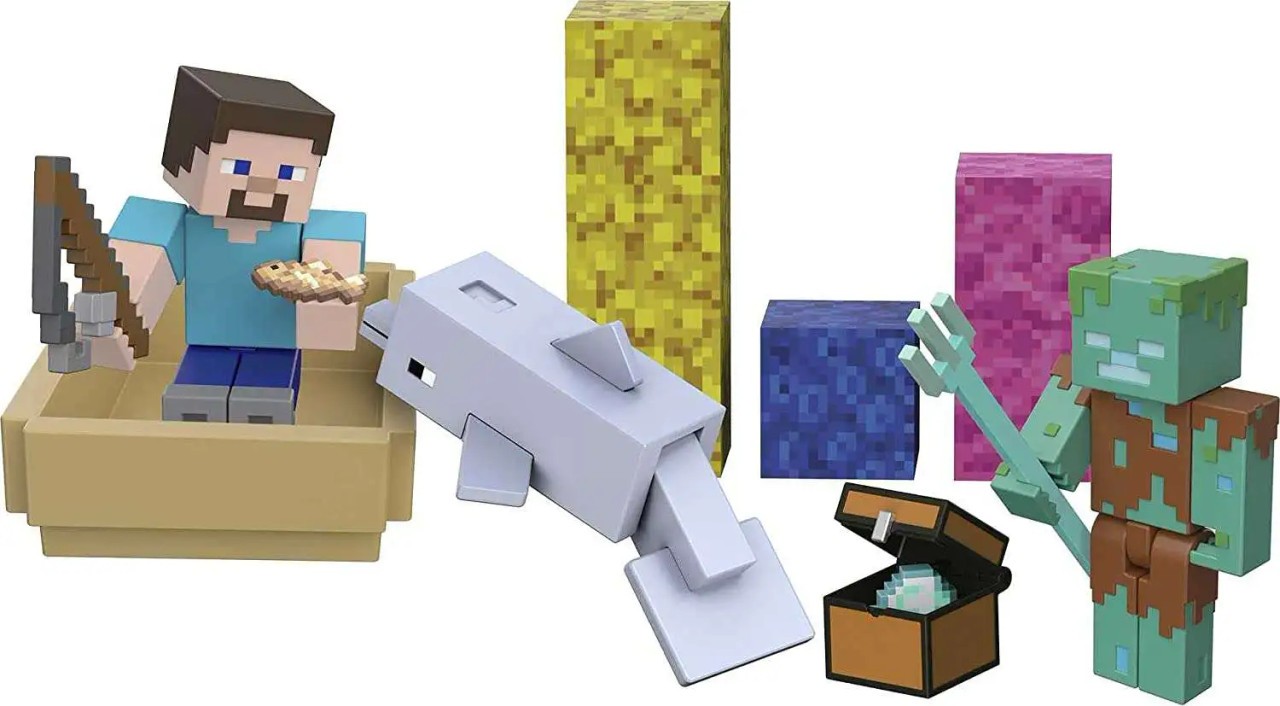 Minecraft Dolphin&rsquo;s Treasure Adventure Pack with 3 Action Figures