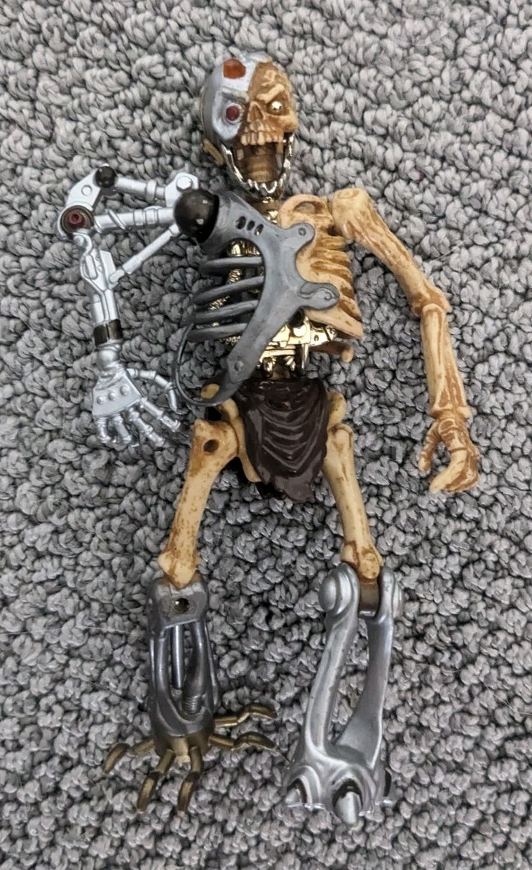 5 – 1994 Skeleton Warriors Action Figures Manufactured by Playmates