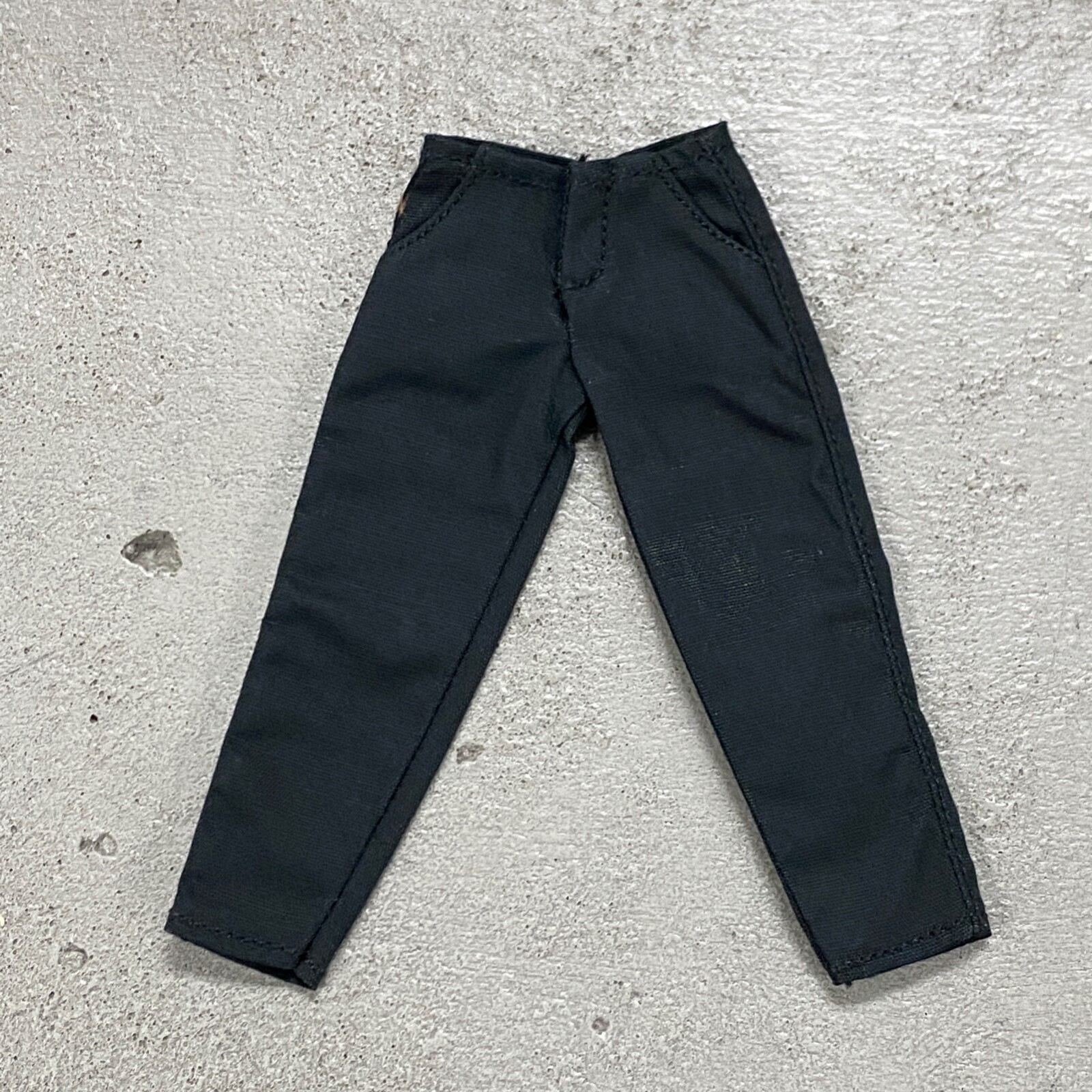 MO-RXPT-BLK: 1/12 Relax Fit Casual Pants for 6&Prime; slim figure body – Black