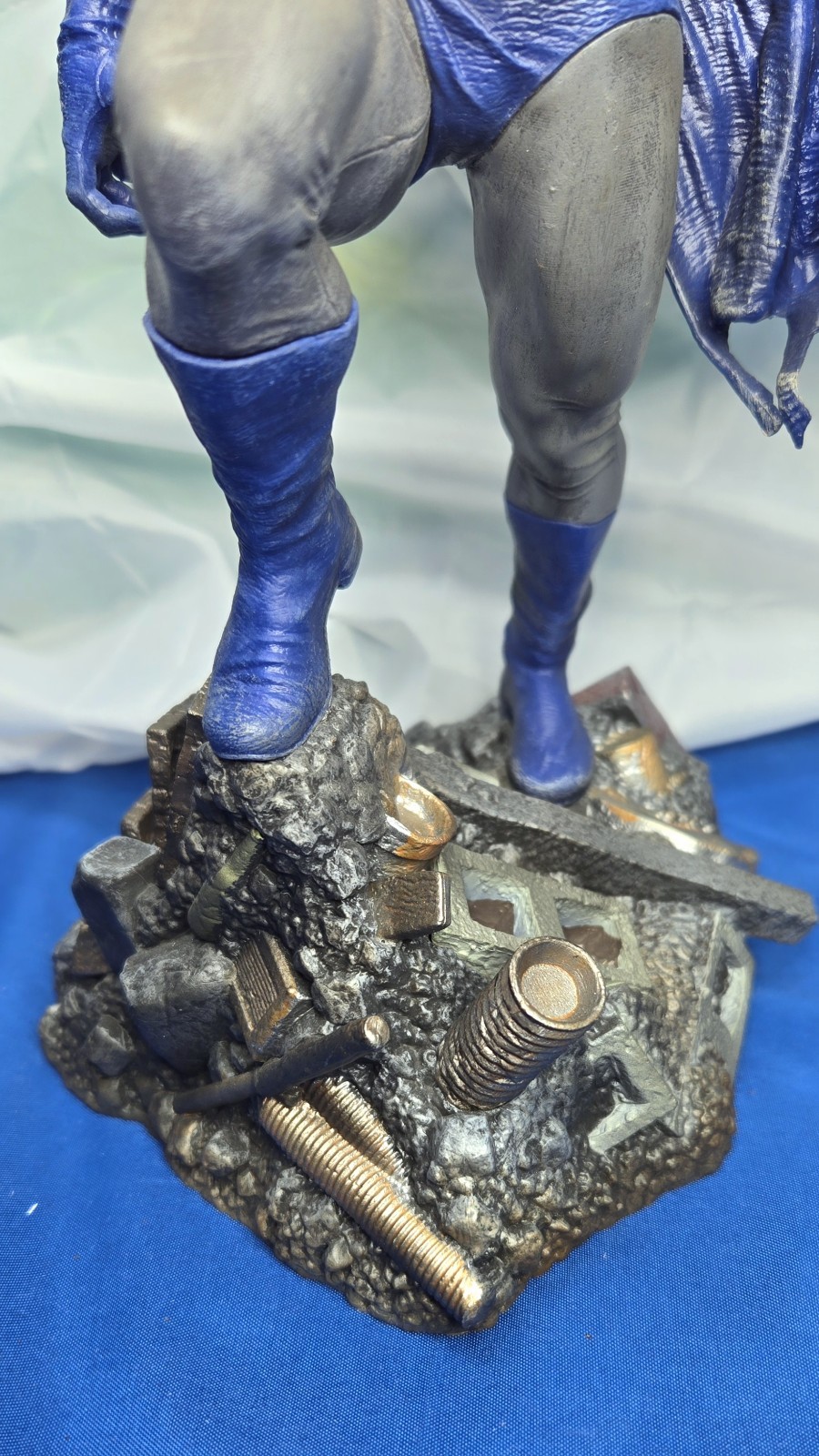Diamond Select Toys DC Comics Gallery Batman Defiant Collectible Figure No Box