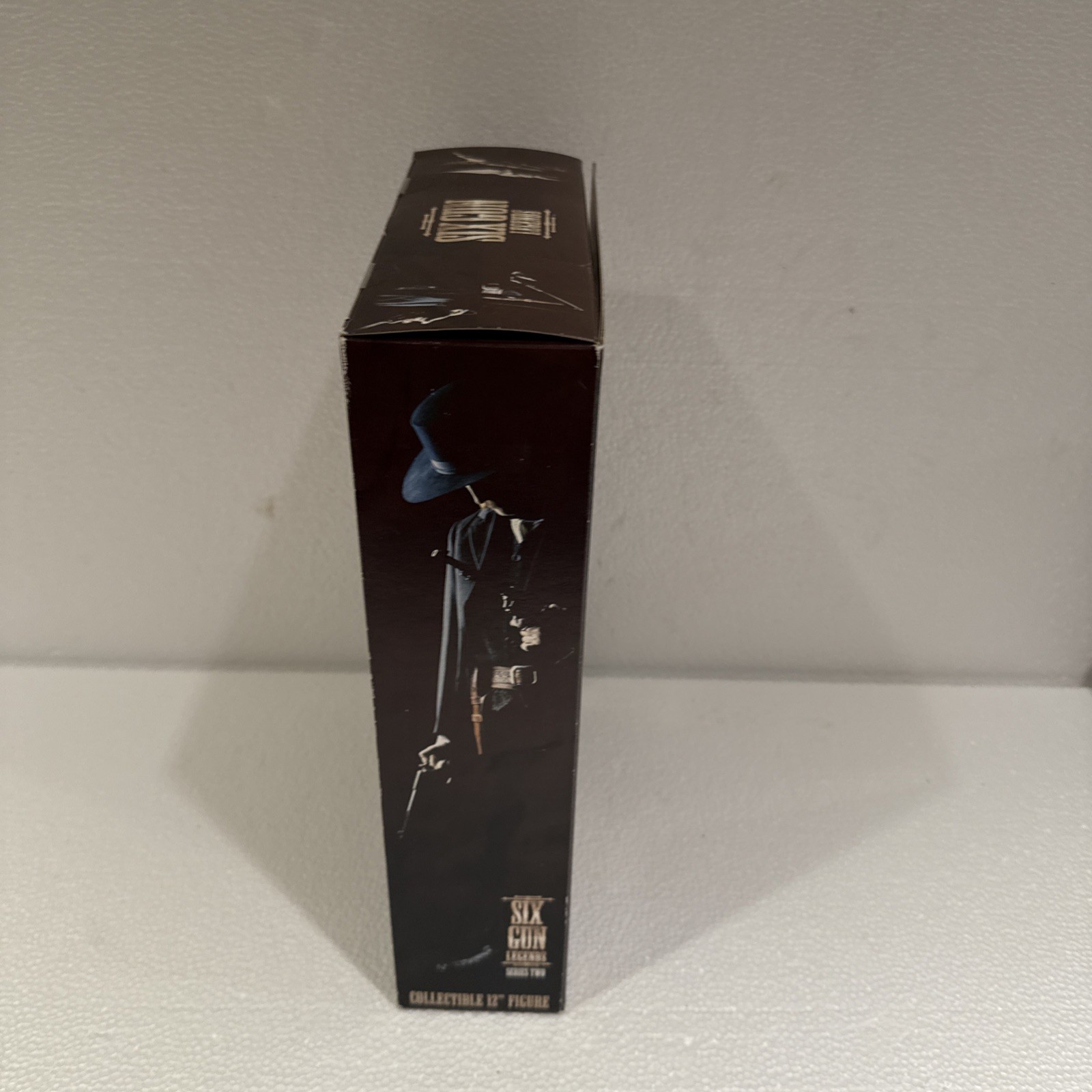Six Gun Legends General Custer 12&Prime; Action Figure complete with accessories.