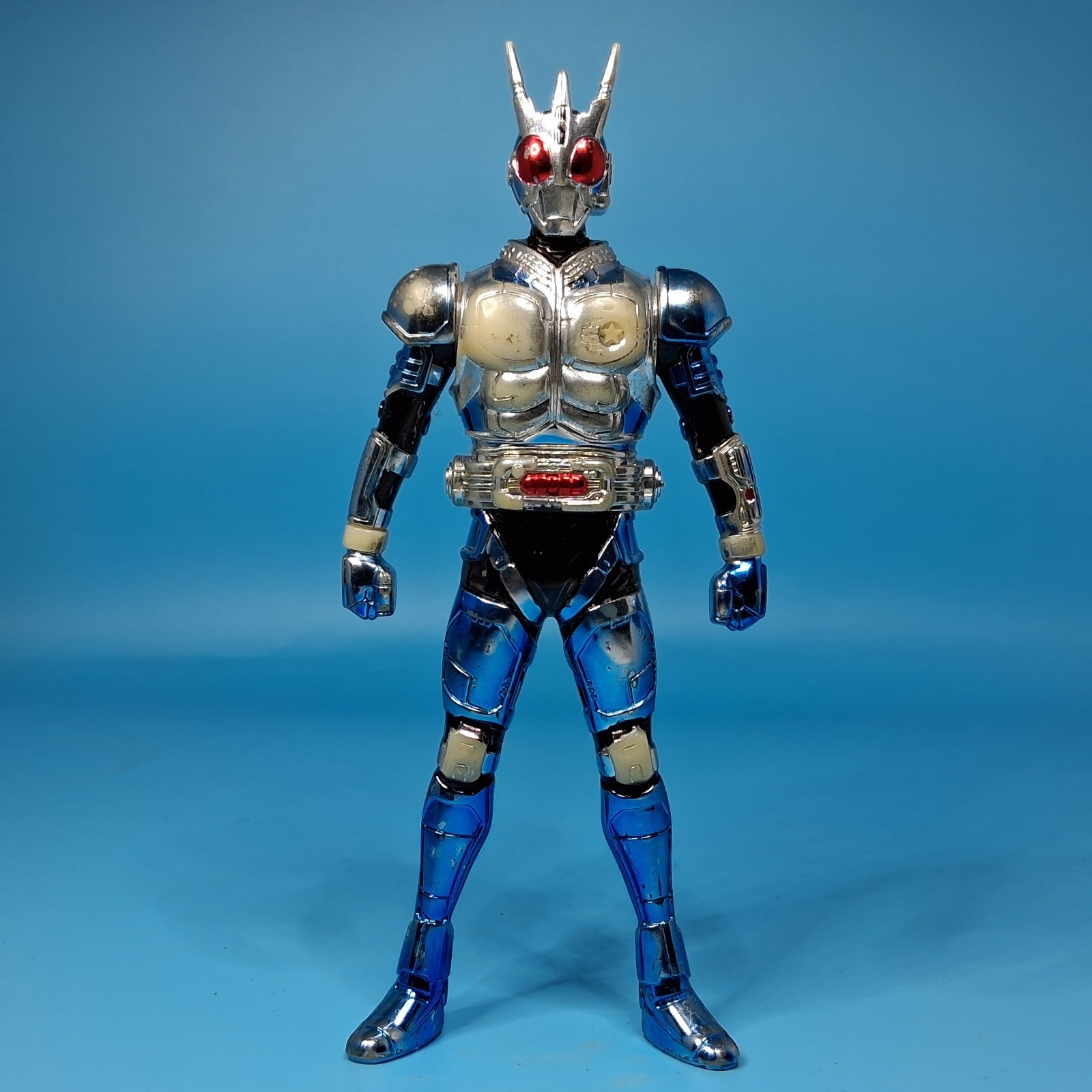 (Worn, Used) VTG 2001 Yutaka Kamen Masked Rider G3 Agito 6&Prime; Figure