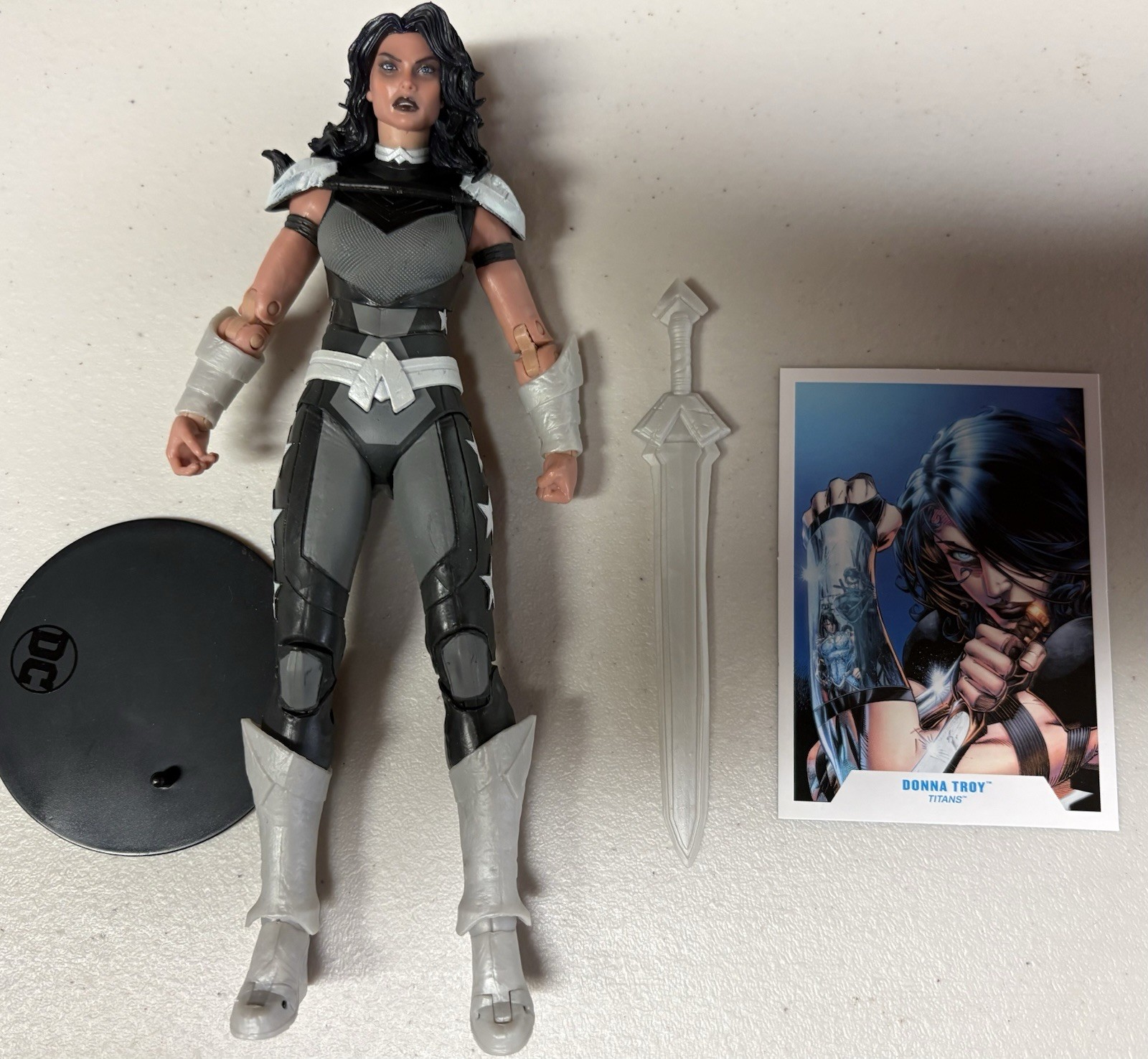 McFarlane Dc Multiverse DONNA TROY Teen Titans 7&Prime; Figure Complete NO BAF piece