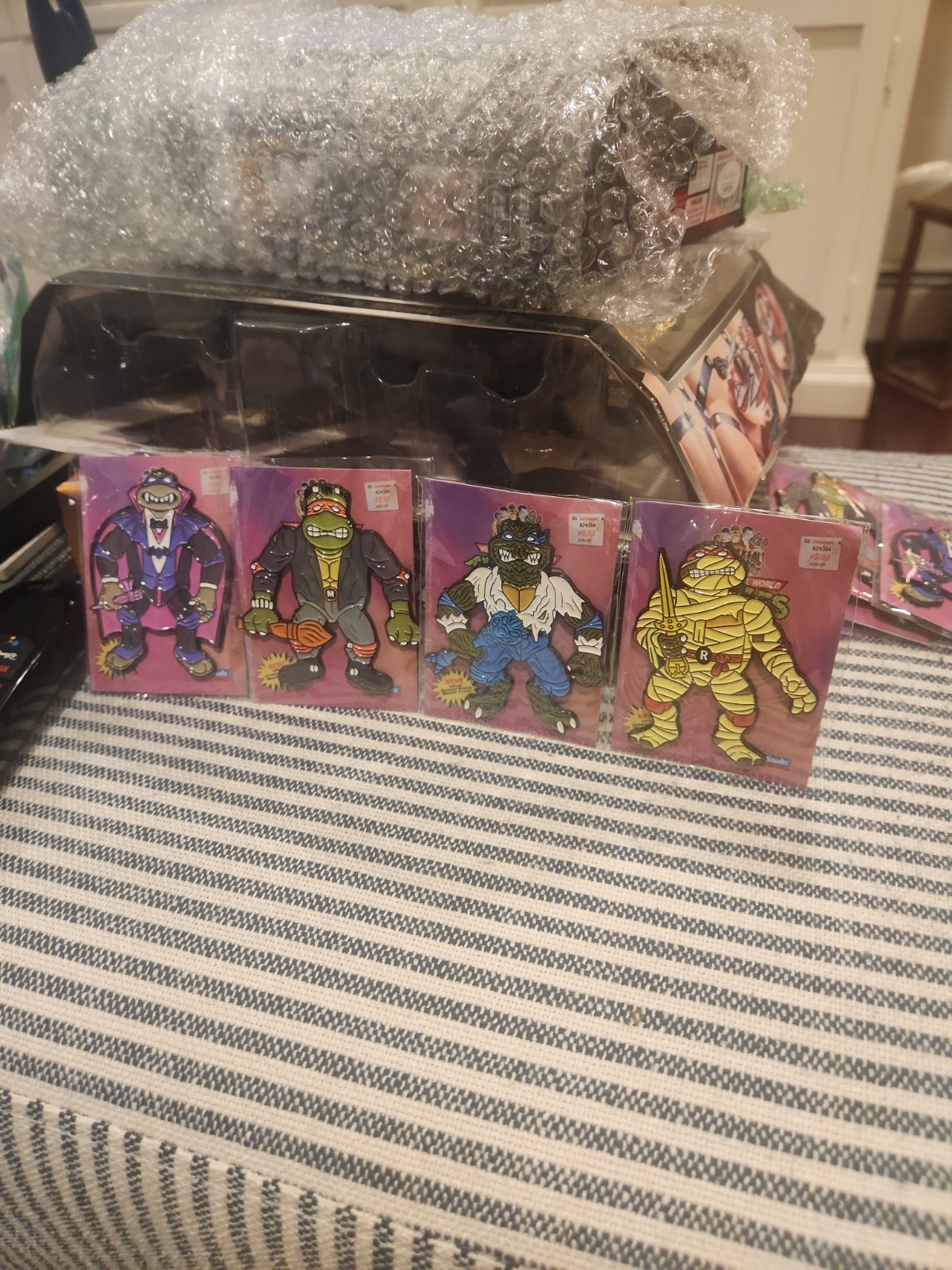 New Sealed Set Of 4 Toy Snobs TMNT 3” Enamel Pins Turtle Toy Monsters Leo Mummy