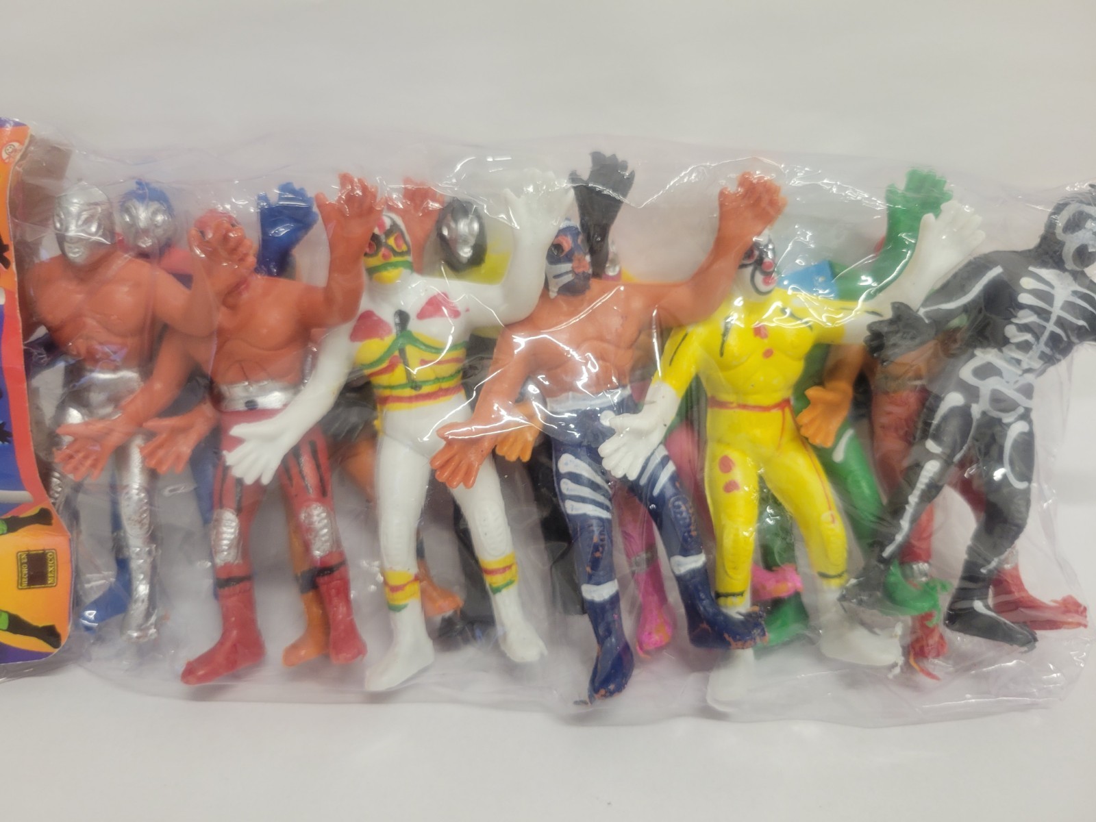 LUCHA LIBRE SET 12 Pack 3&Prime;- 3.5” Action Figures Mexican Wrestlers Luchadores