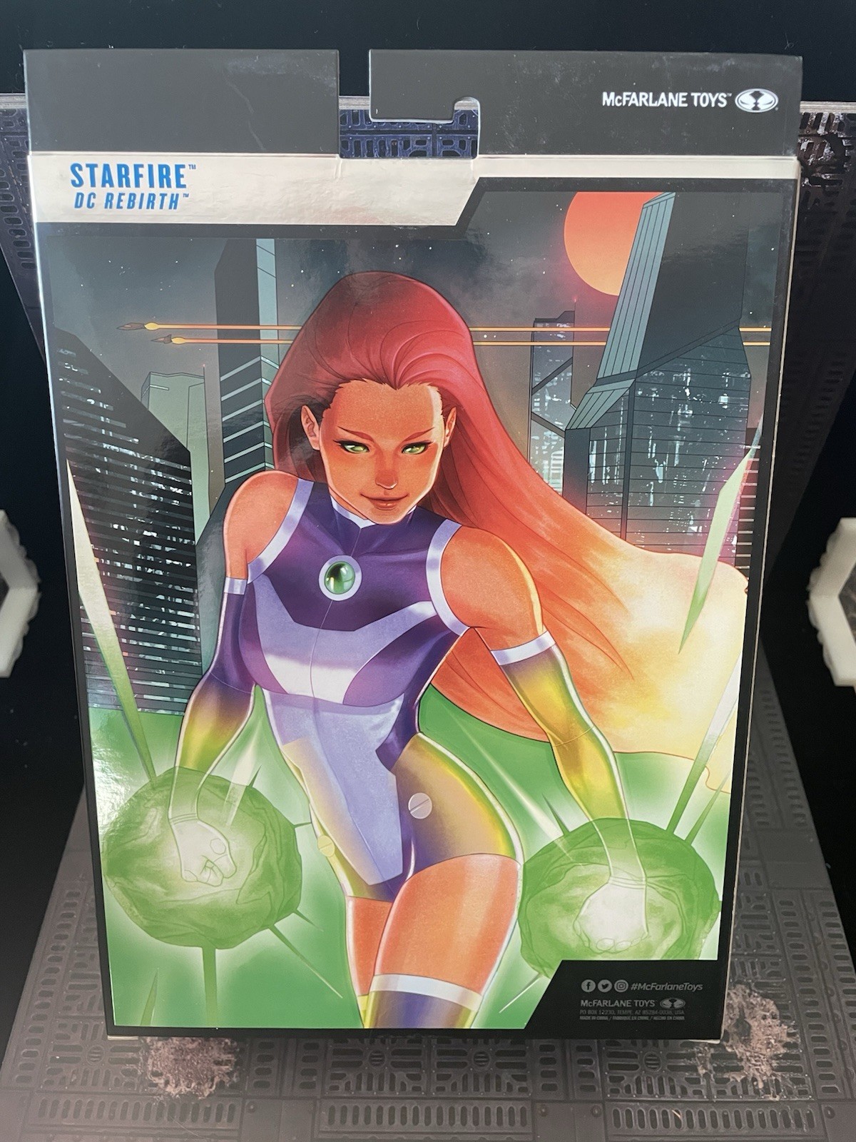 McFarlane DC Multiverse Collector Edition Starfire Unopened Box