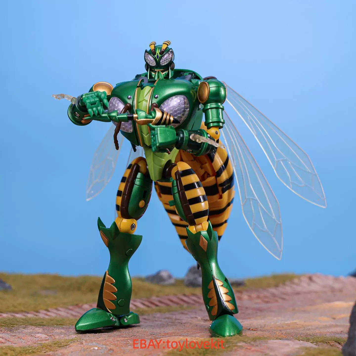 Robot Toys RT-D02 Transforms BW Beedrill Waspinator Action Figure STOCK 6.5&Prime;
