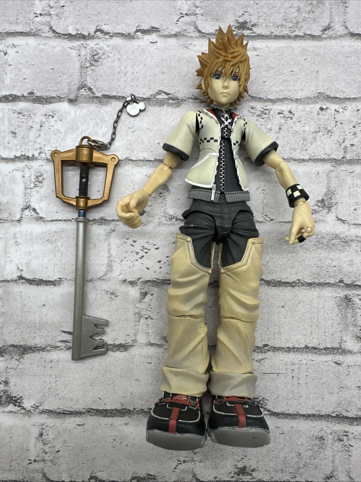 2014 Play Arts Kai Roxas Kingdom Hearts II Action Figure With KEY Accessory