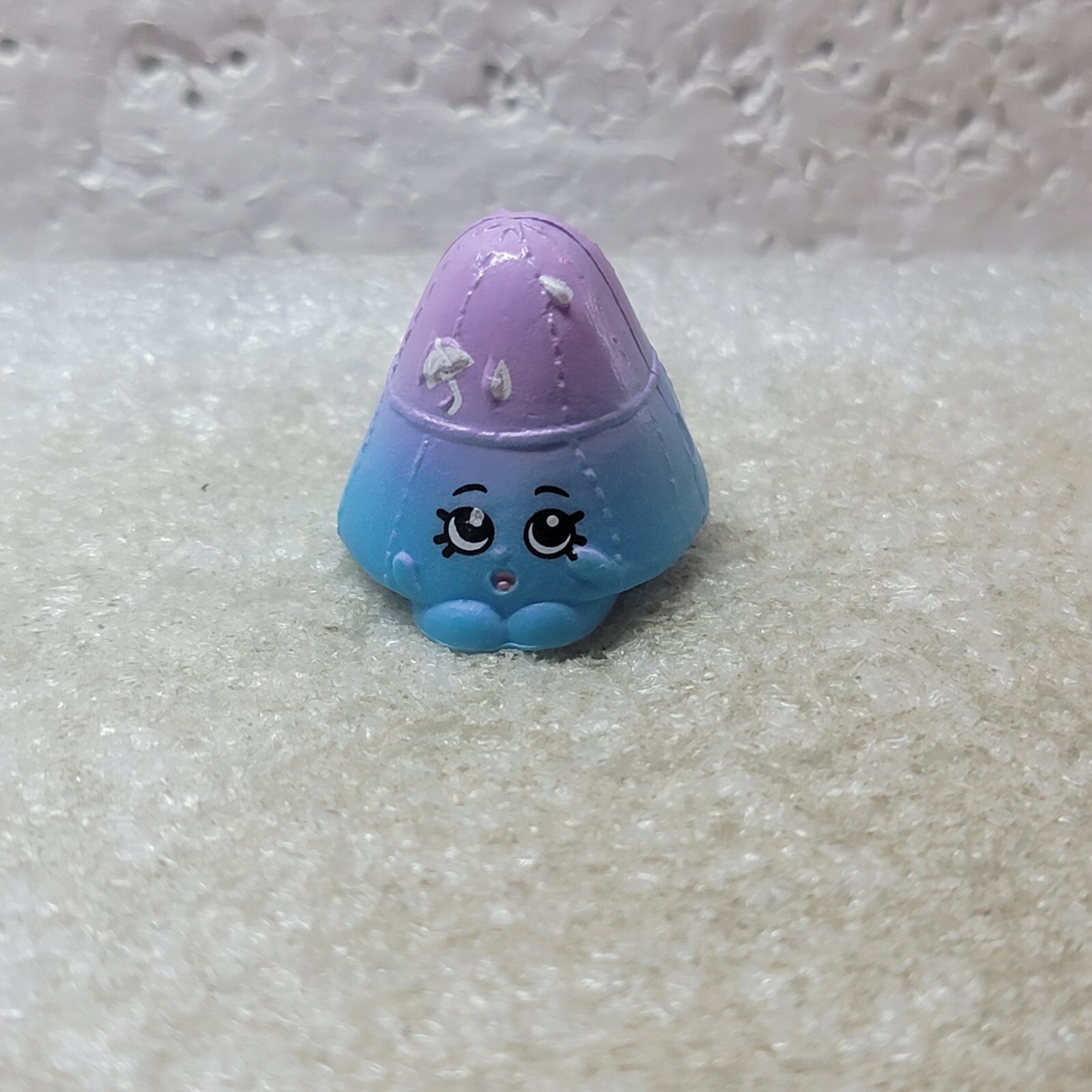 Shopkins Figures Season 3 Exclusive Ombre Purple Taylor Rayne #FS-031