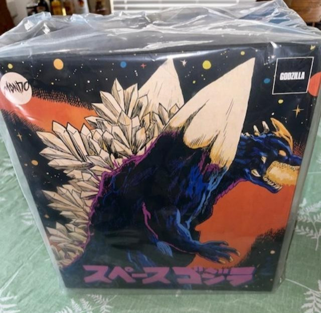 New Mondo SUPER SPACEGODZILLA Crunchyroll Sofubi Vinyl 9.5&Prime; Figure Sealed