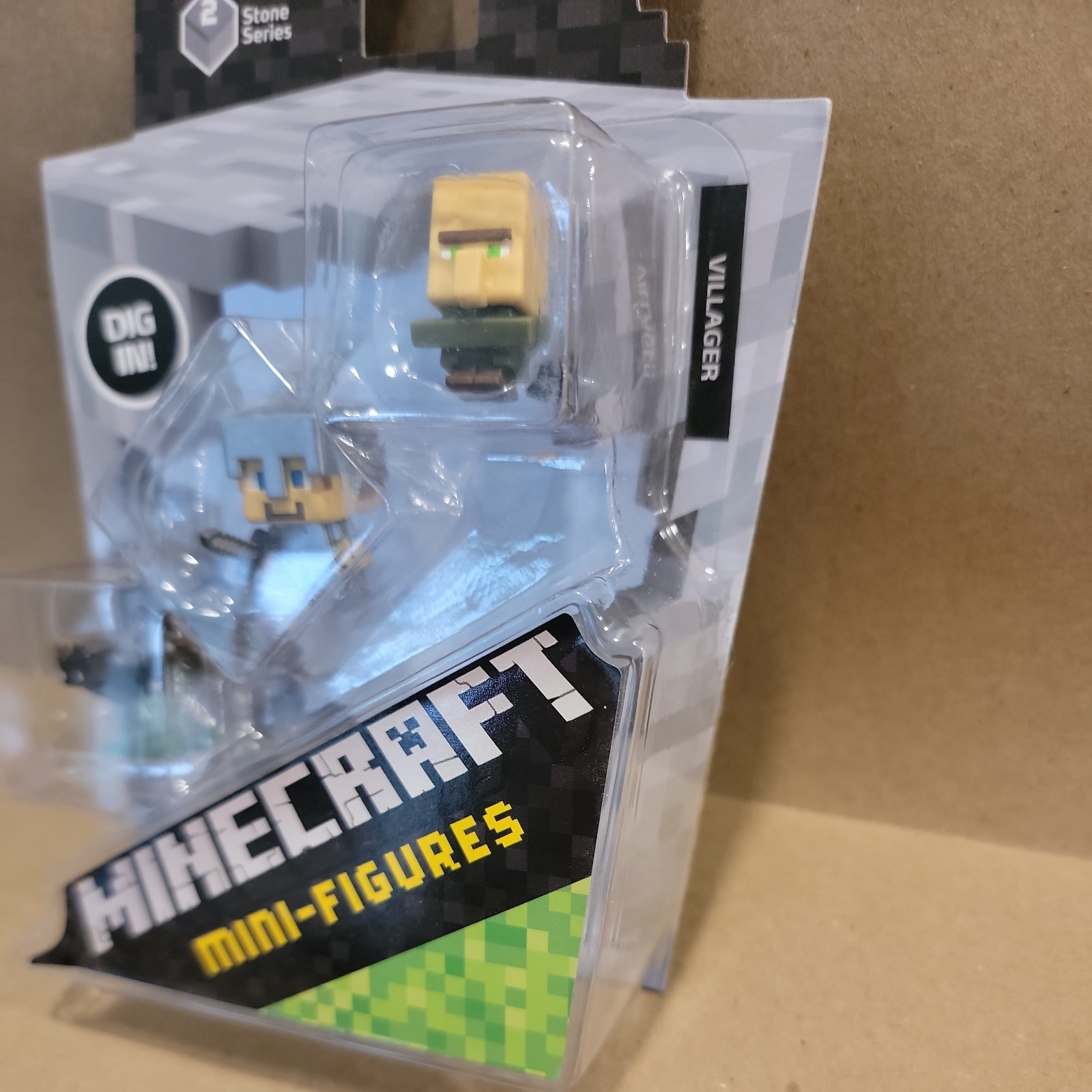 MINECRAFT 3 MINI-FIGURES STONE SERIES 2 BATS, STEVE IN IRON, VILLAGER New Rare