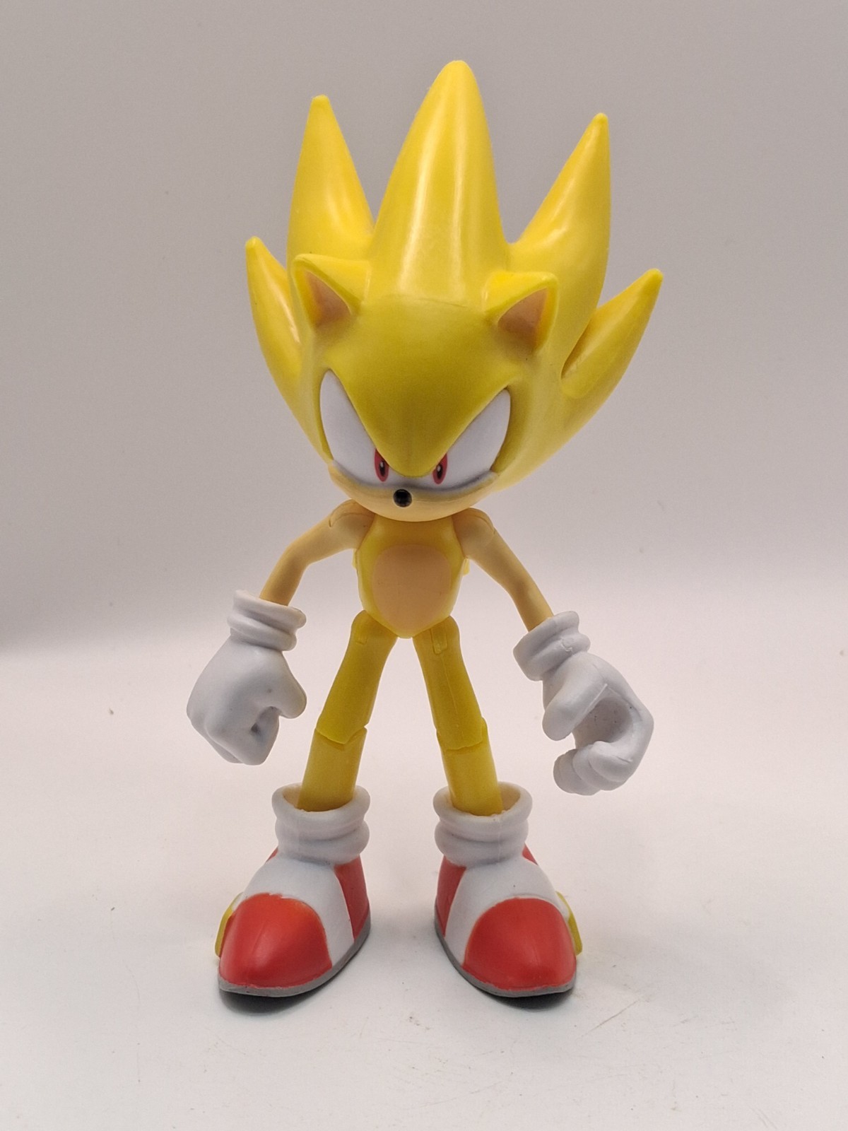 SEGA Jakks Sonic the Hedgehog SUPER SONIC Yellow Action Figure 5 »