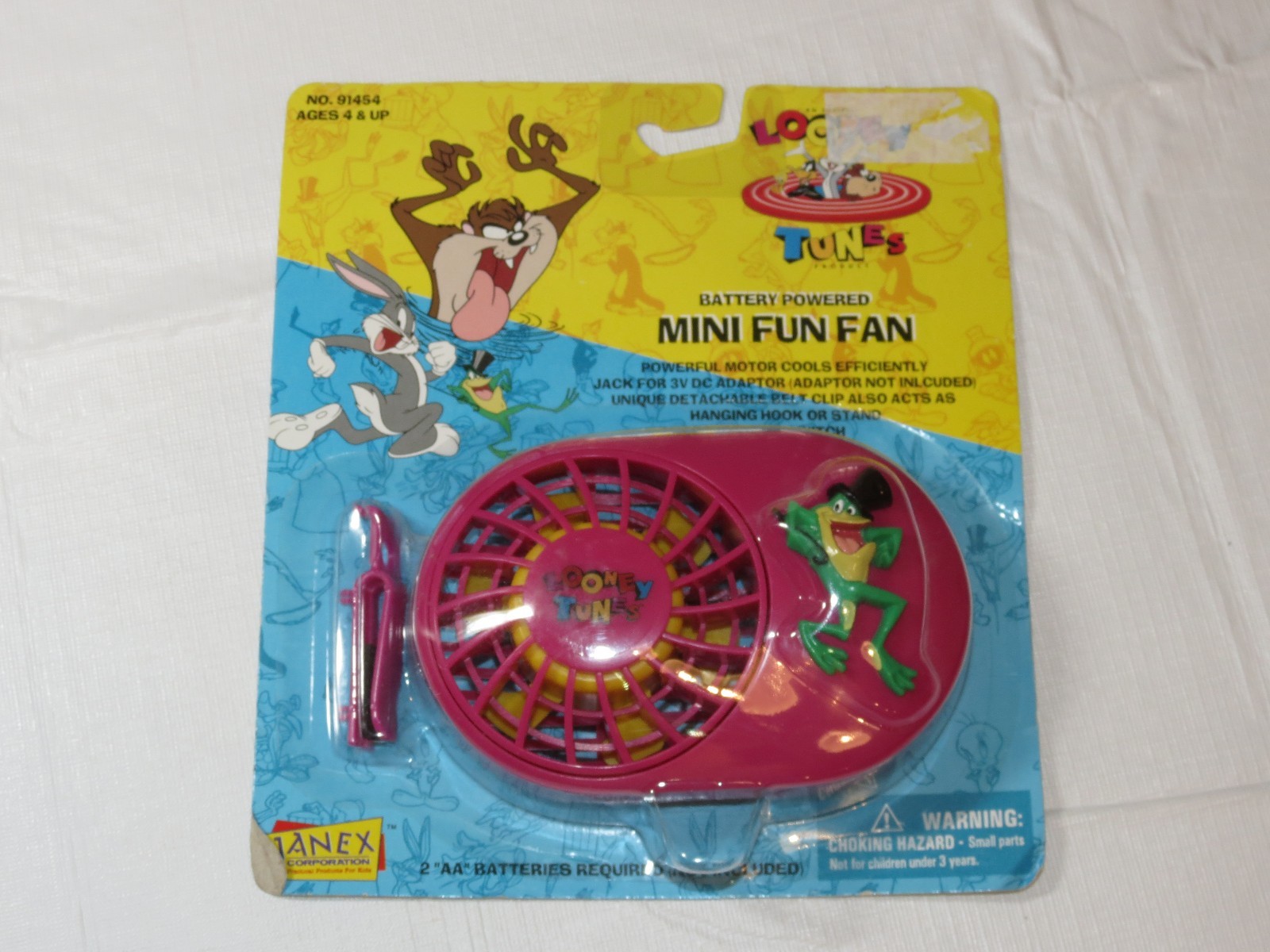 Looney Tunes Battery Powered Mini Fun Fan J Frog Janex with Belt Clip NEW
