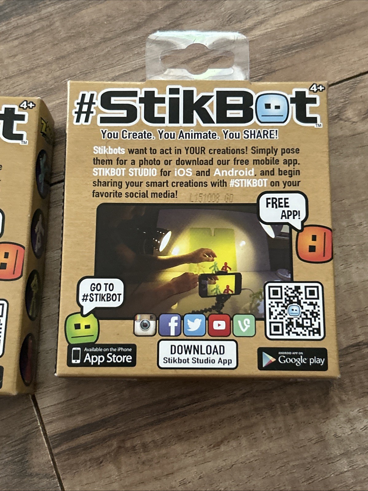 StikBot 2 Translucent 3.25&Prime;-inch (8 cm) Poseable Figure Blue And Pink