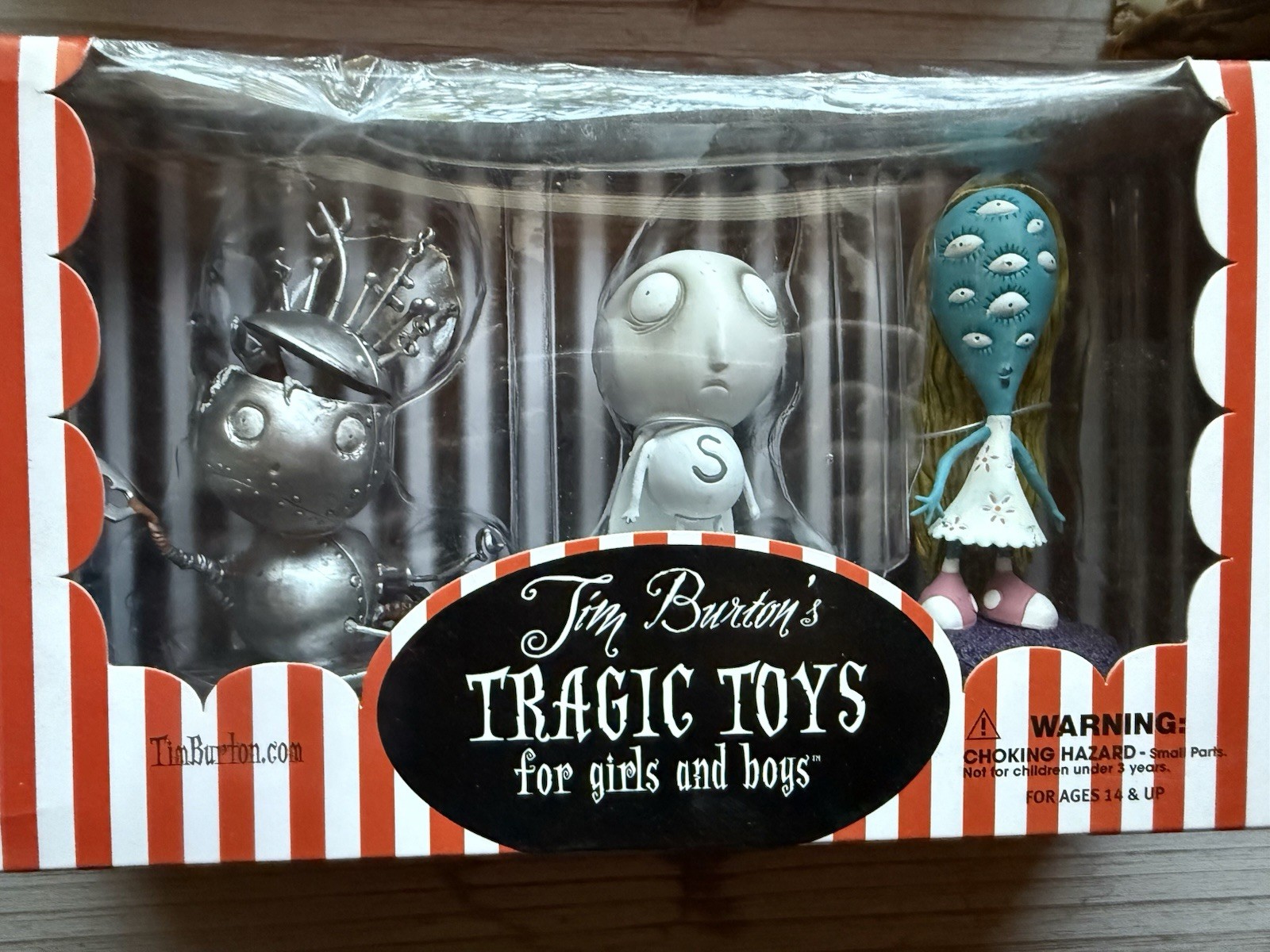 TIM BURTON&rsquo;S TRAGIC TOYS for Girls and Boys Robot Boy, Stain Boy, NEW