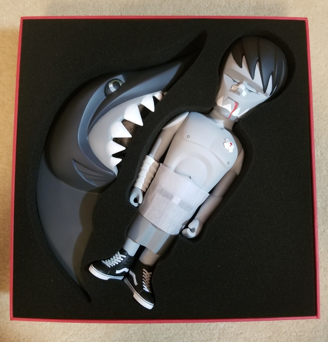 Coarstoys Coarse Pain Jaws Noop Signature Retail Ed Kidrobot Rotofugi MPH New
