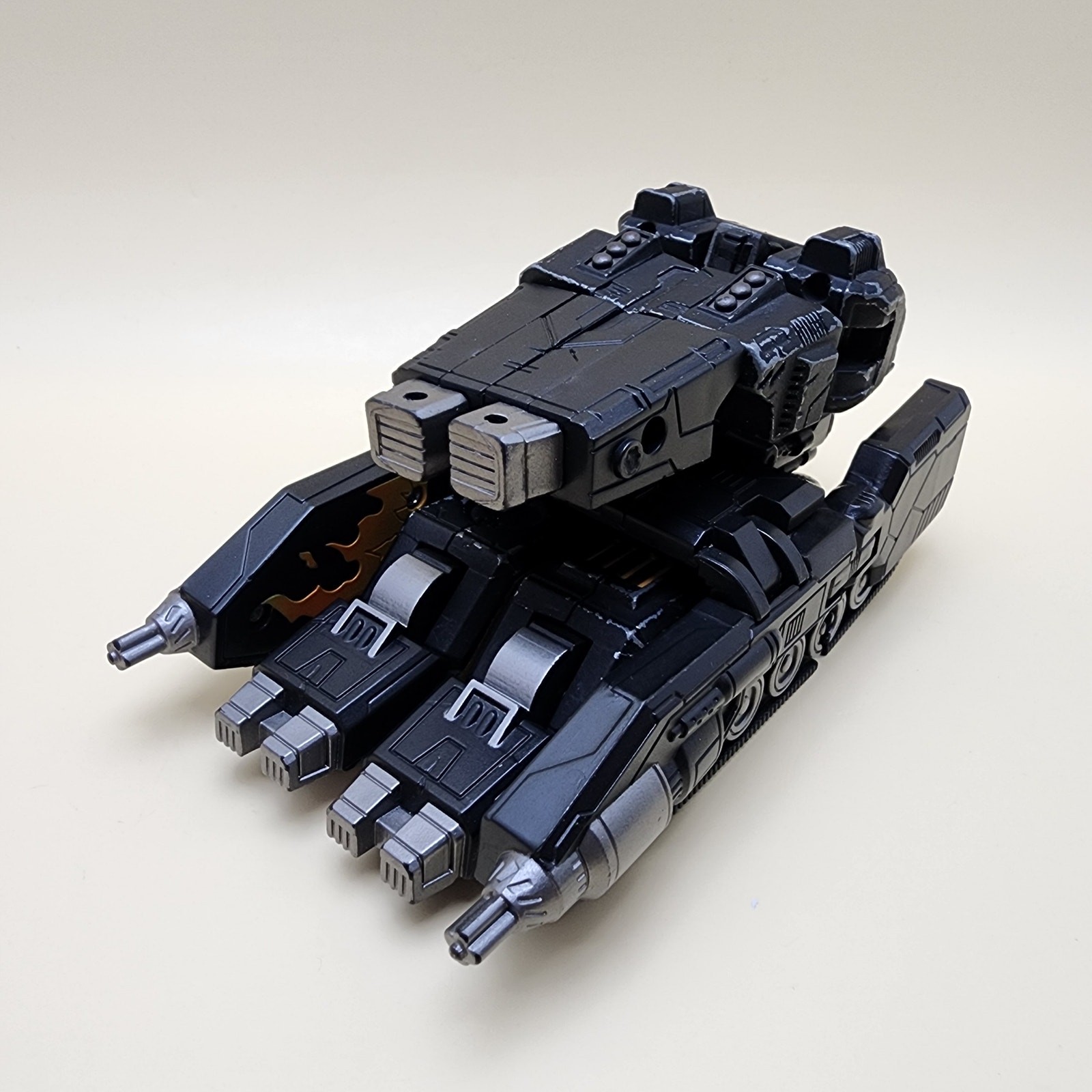 TRANSFORMERS Titanium (2006) War Within THE FALLEN 5&Prime; Die-cast Tank