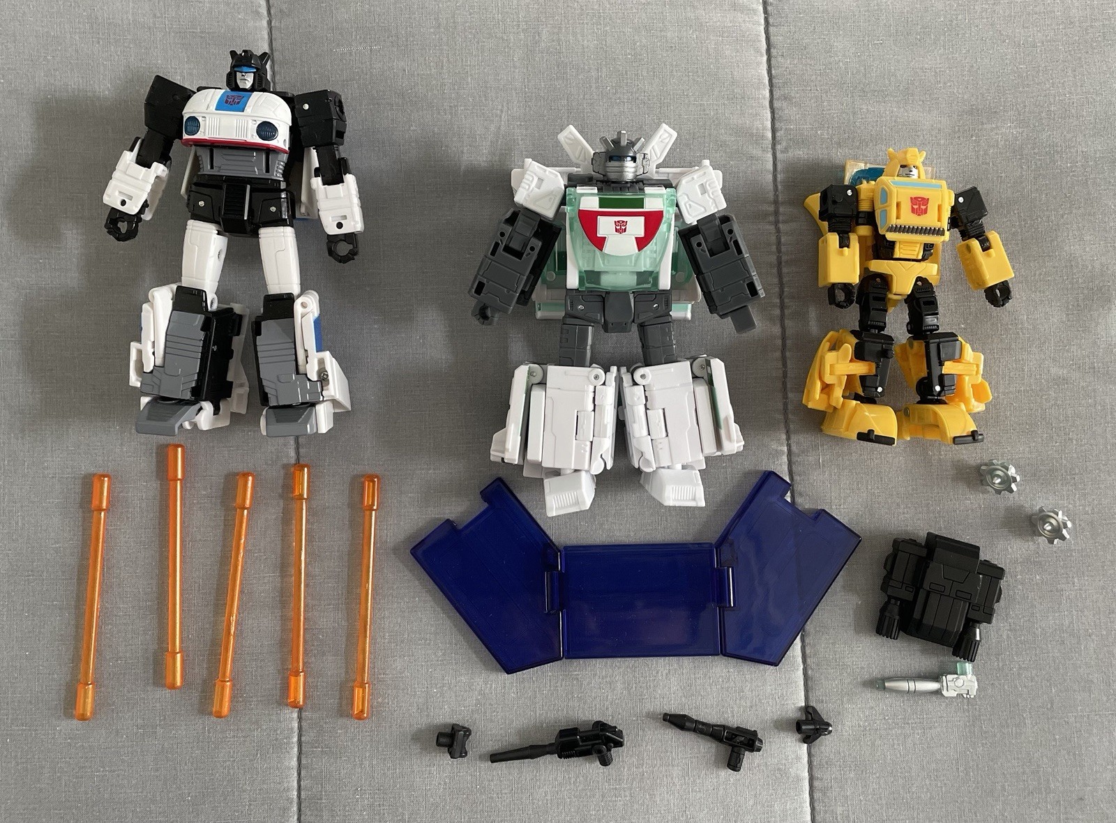 Transformers Origin Wheeljack, Bumblebee, and Jazz