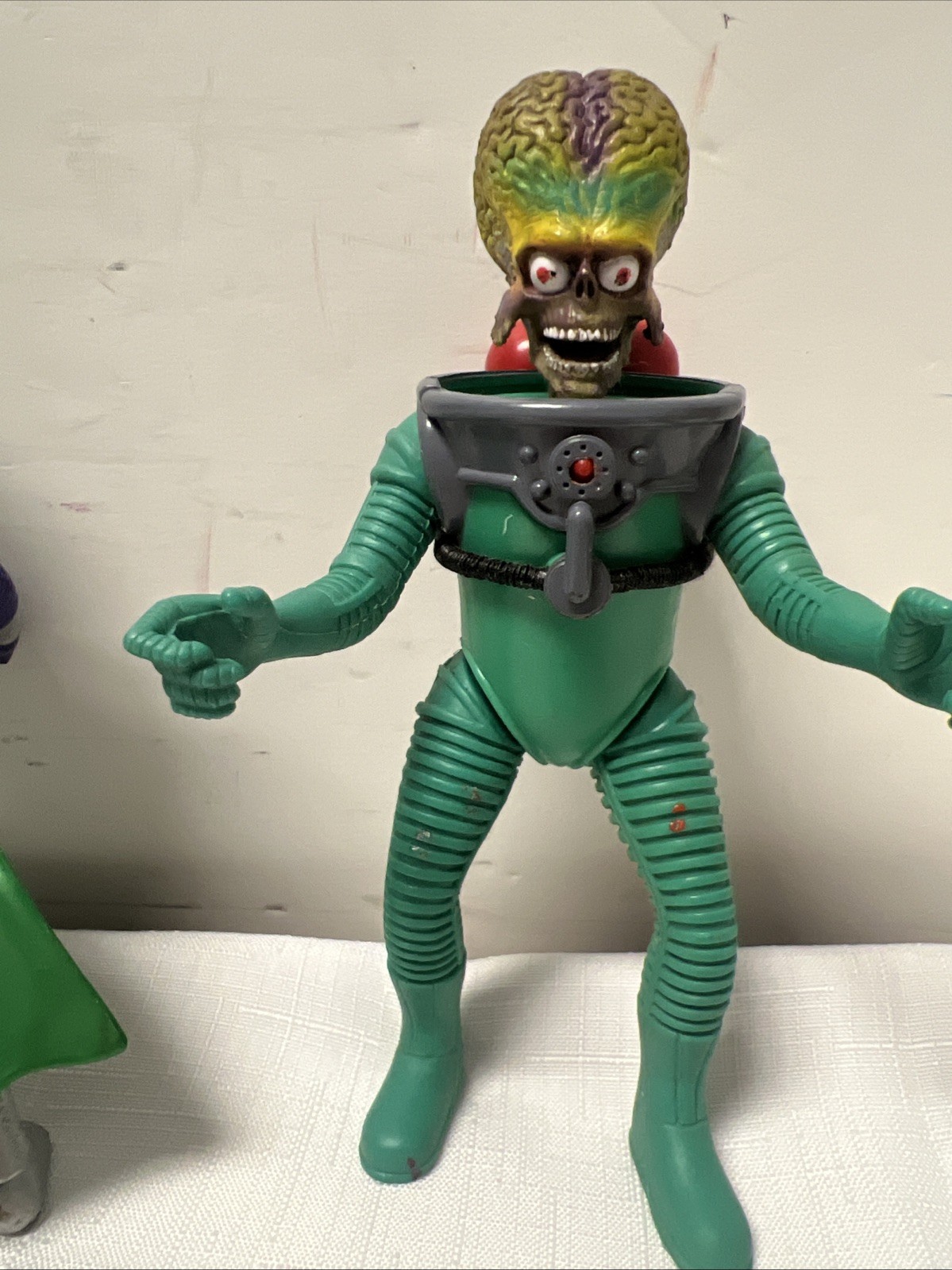 Mars Attacks Paeec Martian Overlord And Ambassador Trendmasters 1996