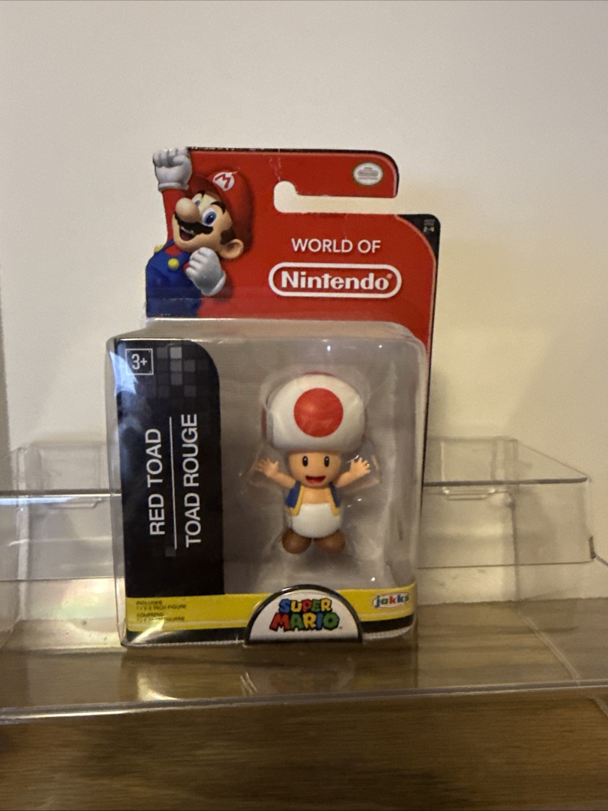 World of Nintendo 2.5&Prime; Collectible Figure NIB Red Toad 2016 Jakks