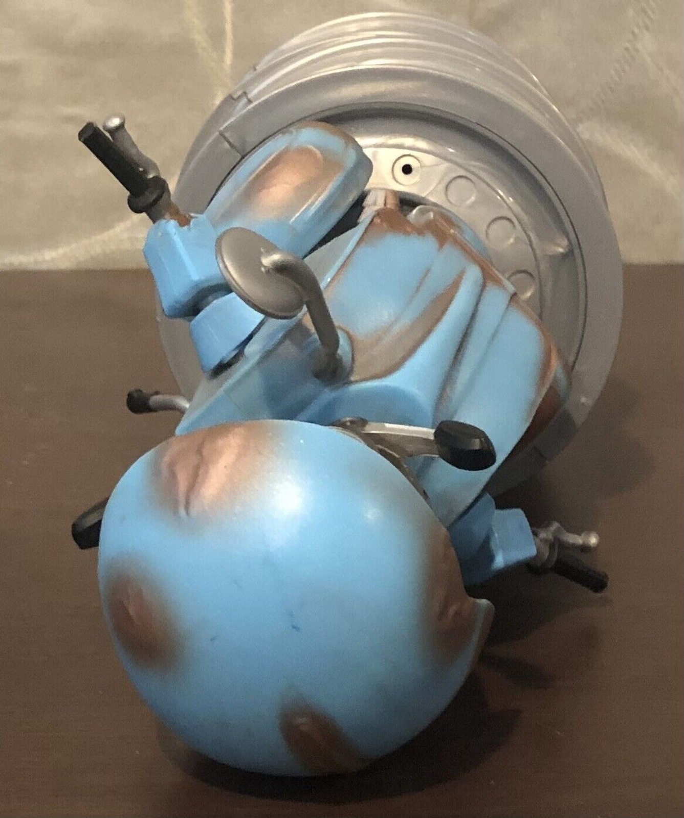 Transformers The Last Knight Dancing Autobot Sqweeks Speaker Figure eKids TF-408