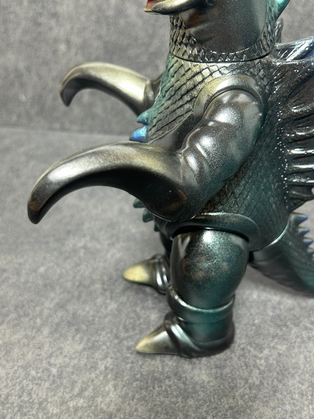 Marusan Gigan Metallic Sofubi 9.6&Prime; Soft Vinyl Figure Museum Exclusive Limited