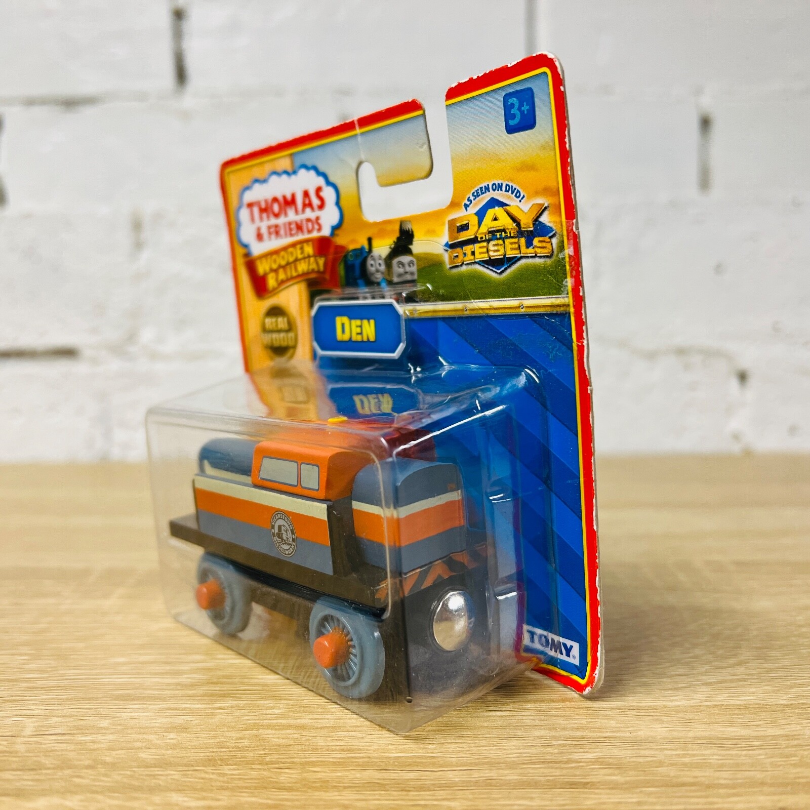 Den Day of the Diesels – Thomas the Tank Engine & Friends Wooden Railway Trains