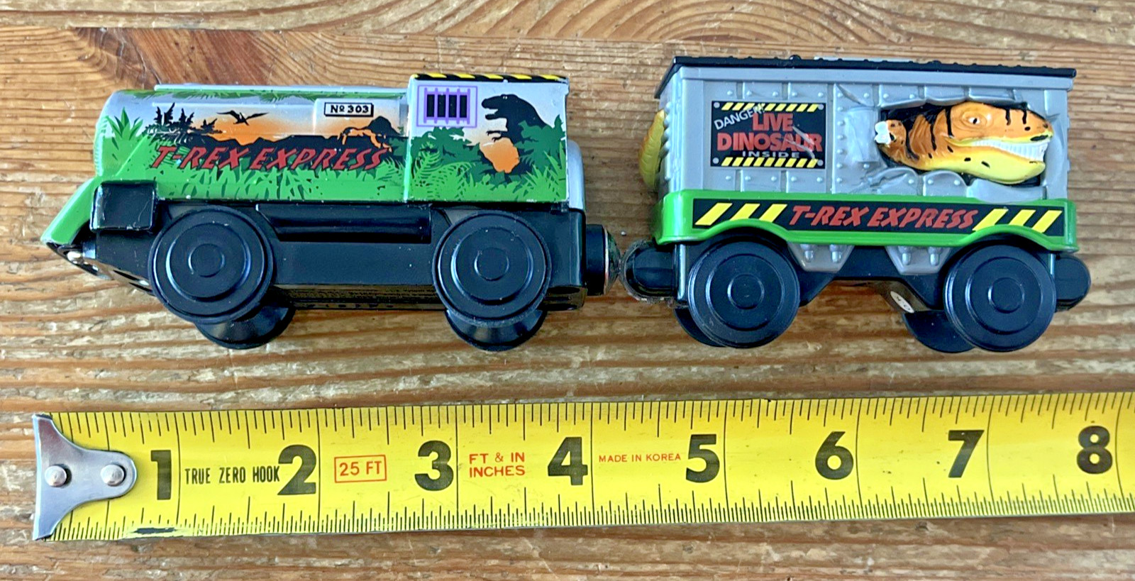 T-Rex Express Train Set Engine 1998 Thomas Trains Lionel Learning Curve Dinosaur