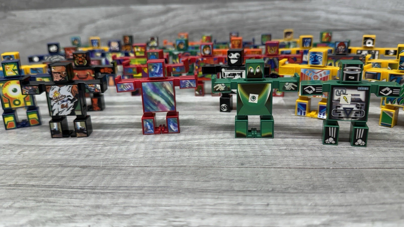 Lot of 42 Vintage NakNak Battle Block Action Figure Toys Y2k 2000s