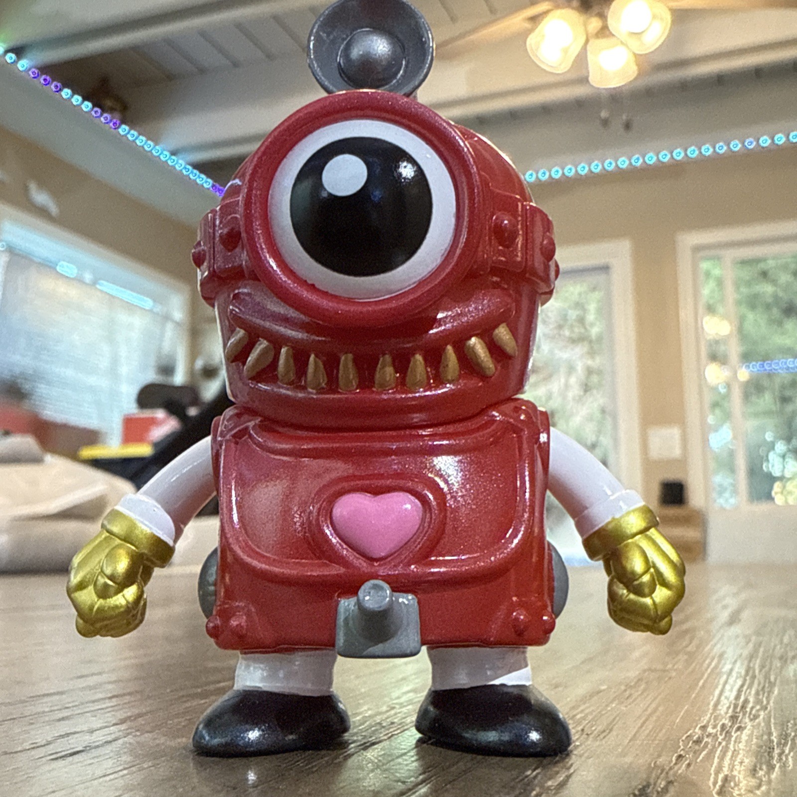 Planet X Sofubi Soft Vinyl Urban Art Mechnoiz Toy Kaiju One Medicom Sdcc