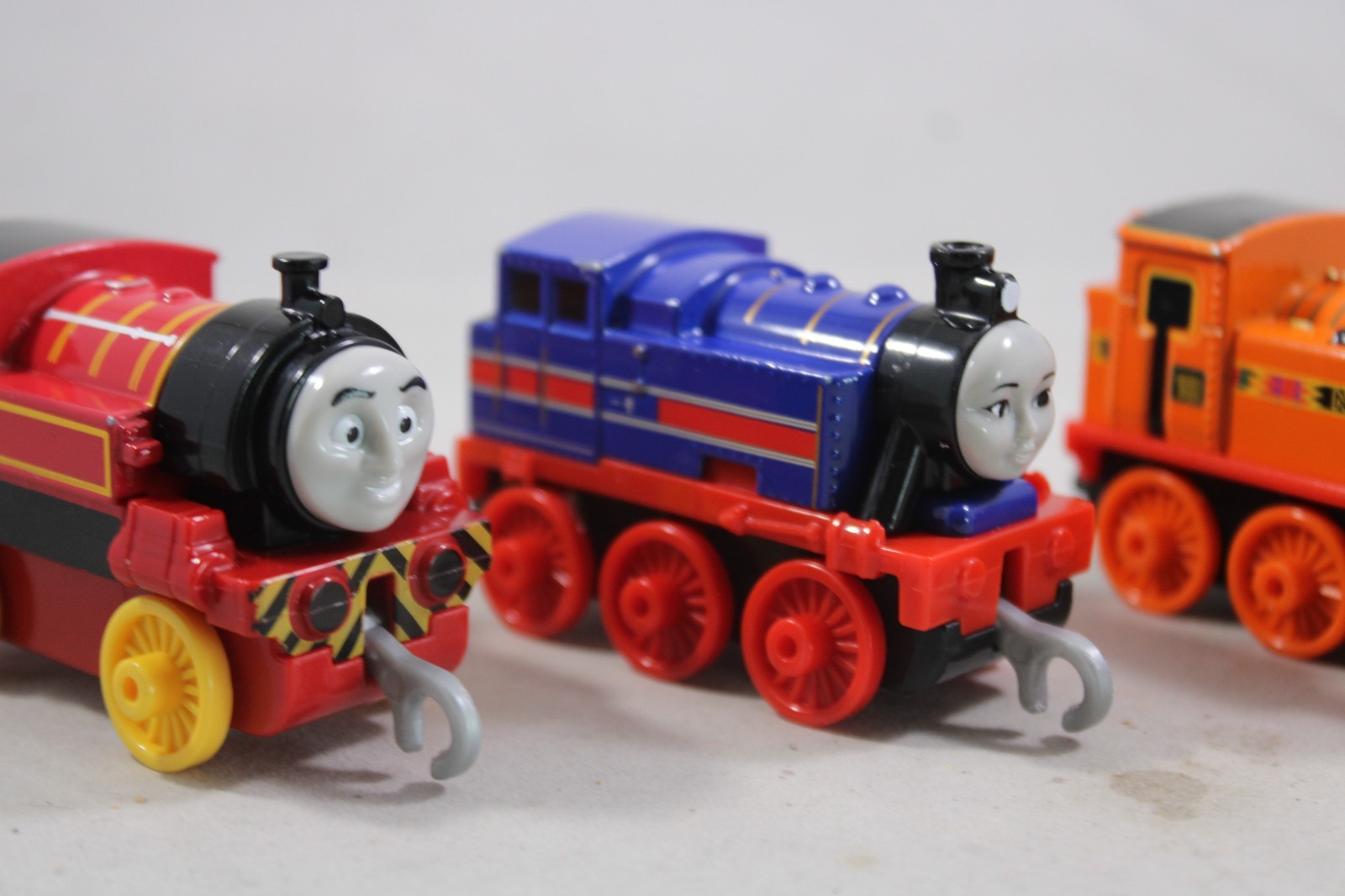 Thomas Friends Diecast Push Along Train 2018 Mattel Victor Nia Hong Mei