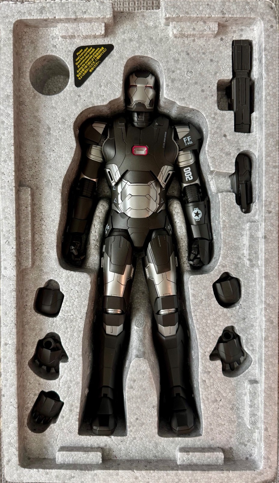 HOT TOYS IRON MAN 3 WAR MACHINE MARK II 2 MMS198-D03 1/6 SCALE DIECAST FIGURE